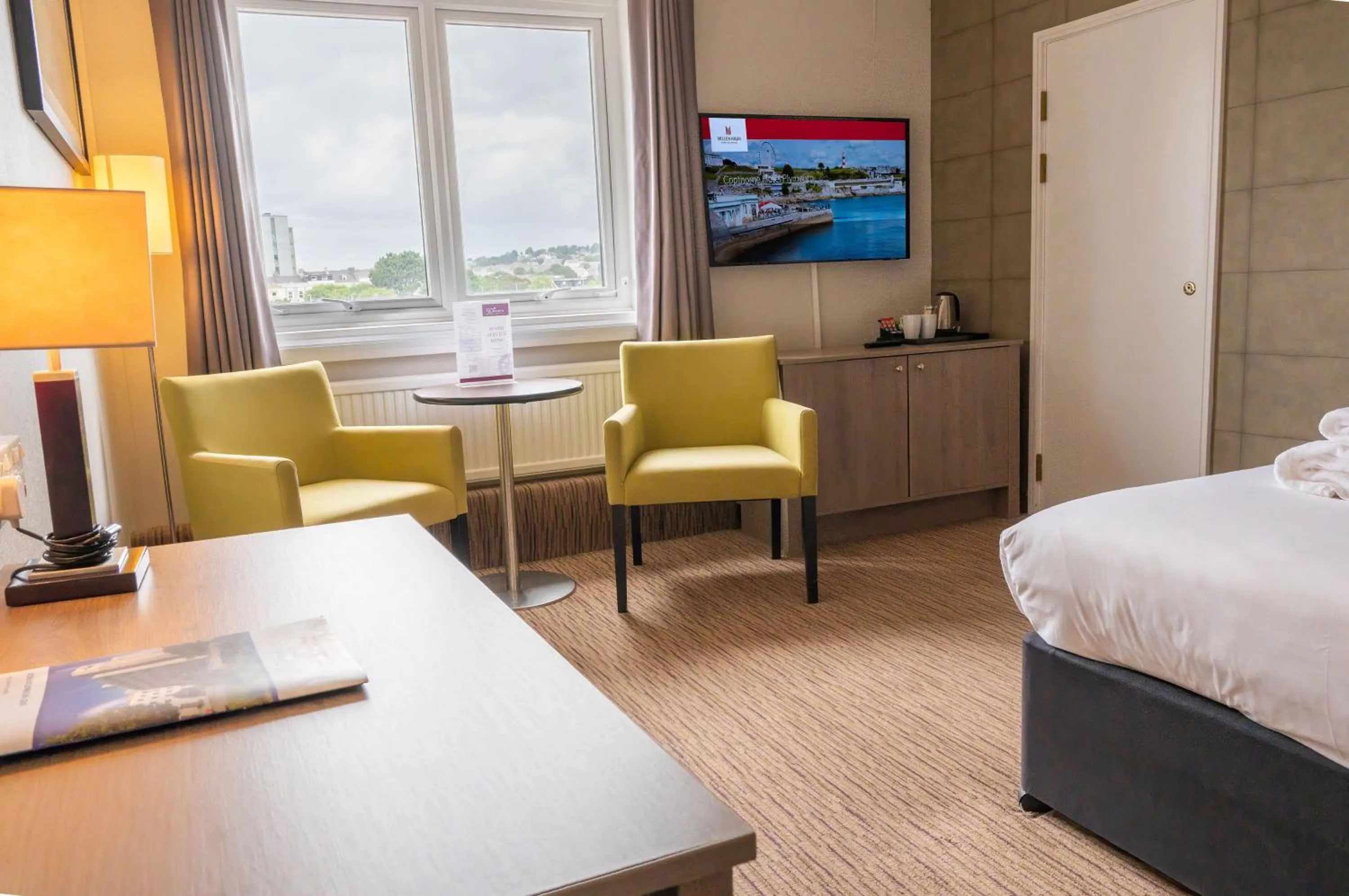 Bedroom, Bed in Copthorne Hotel Plymouth