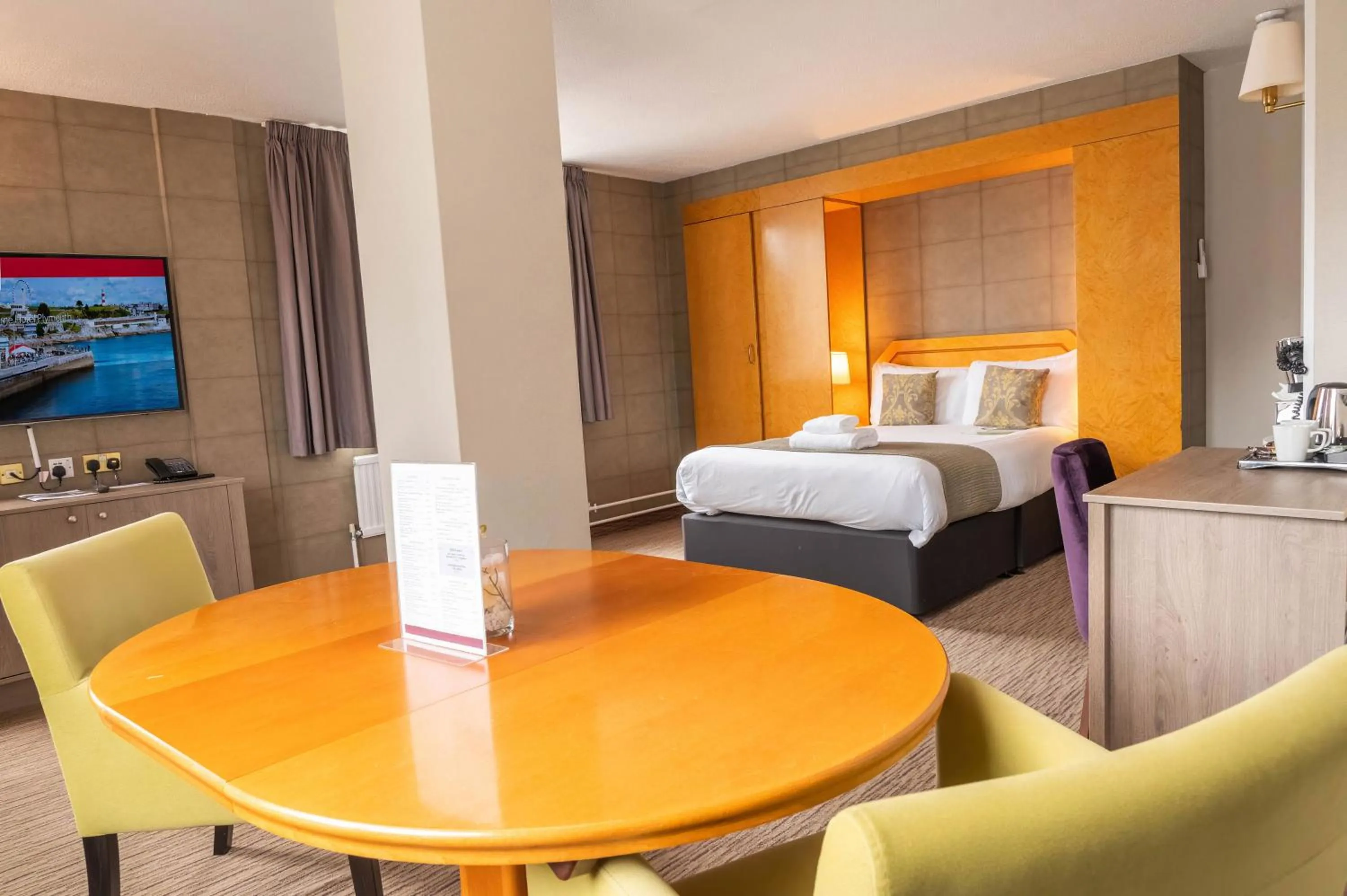 Bedroom, Bed in Copthorne Hotel Plymouth