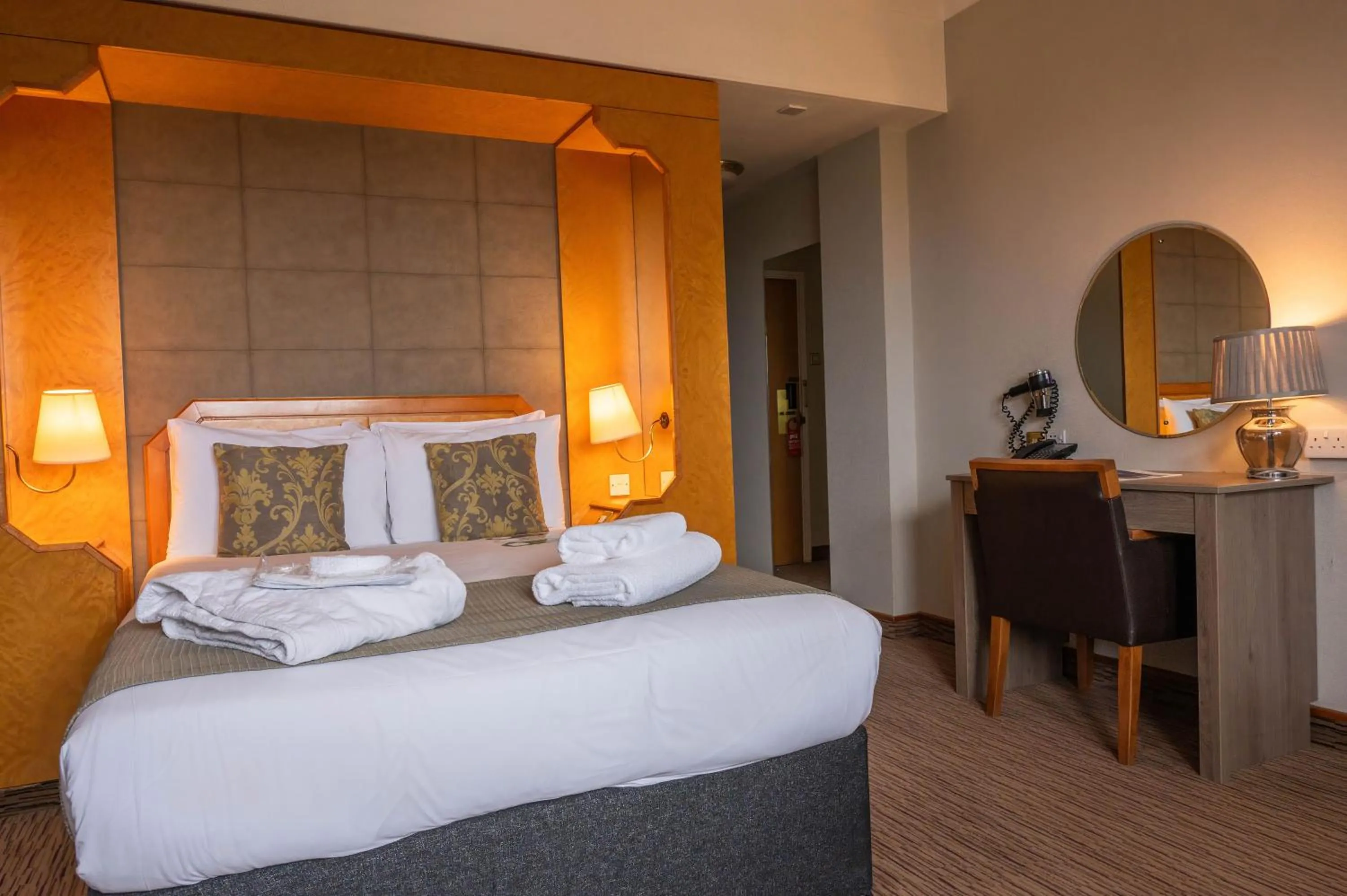 Bedroom, Bed in Copthorne Hotel Plymouth