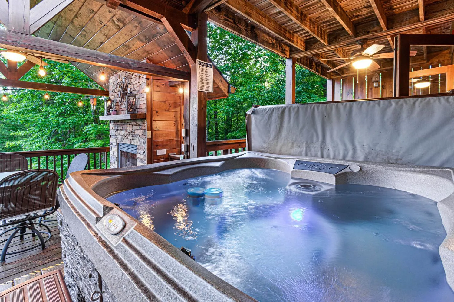 Natural landscape in Incredible Views! - Pet Friendly - Aska Adventure Area - Bearfoot Bungalow