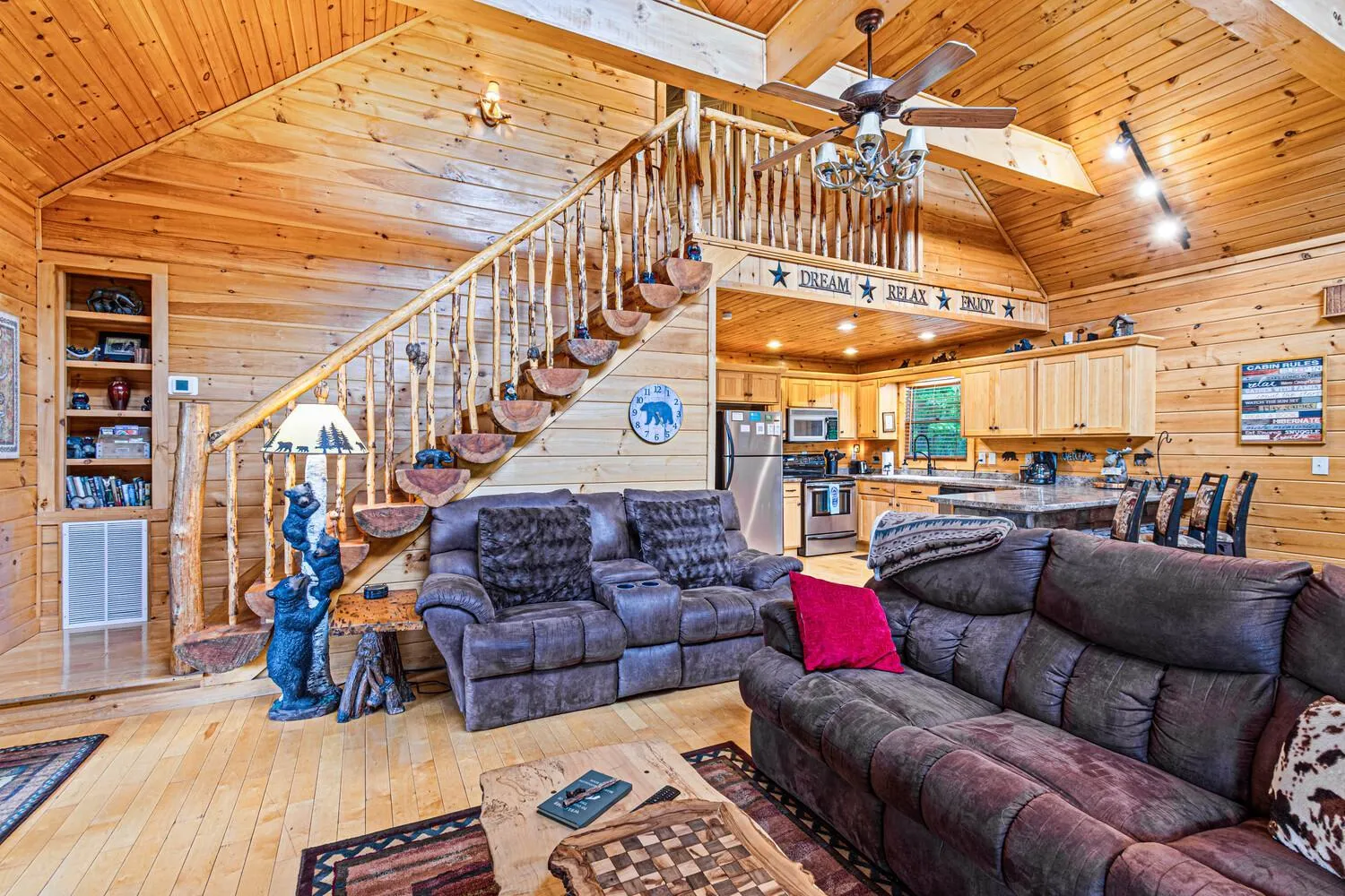 Living room in Incredible Views! - Pet Friendly - Aska Adventure Area - Bearfoot Bungalow