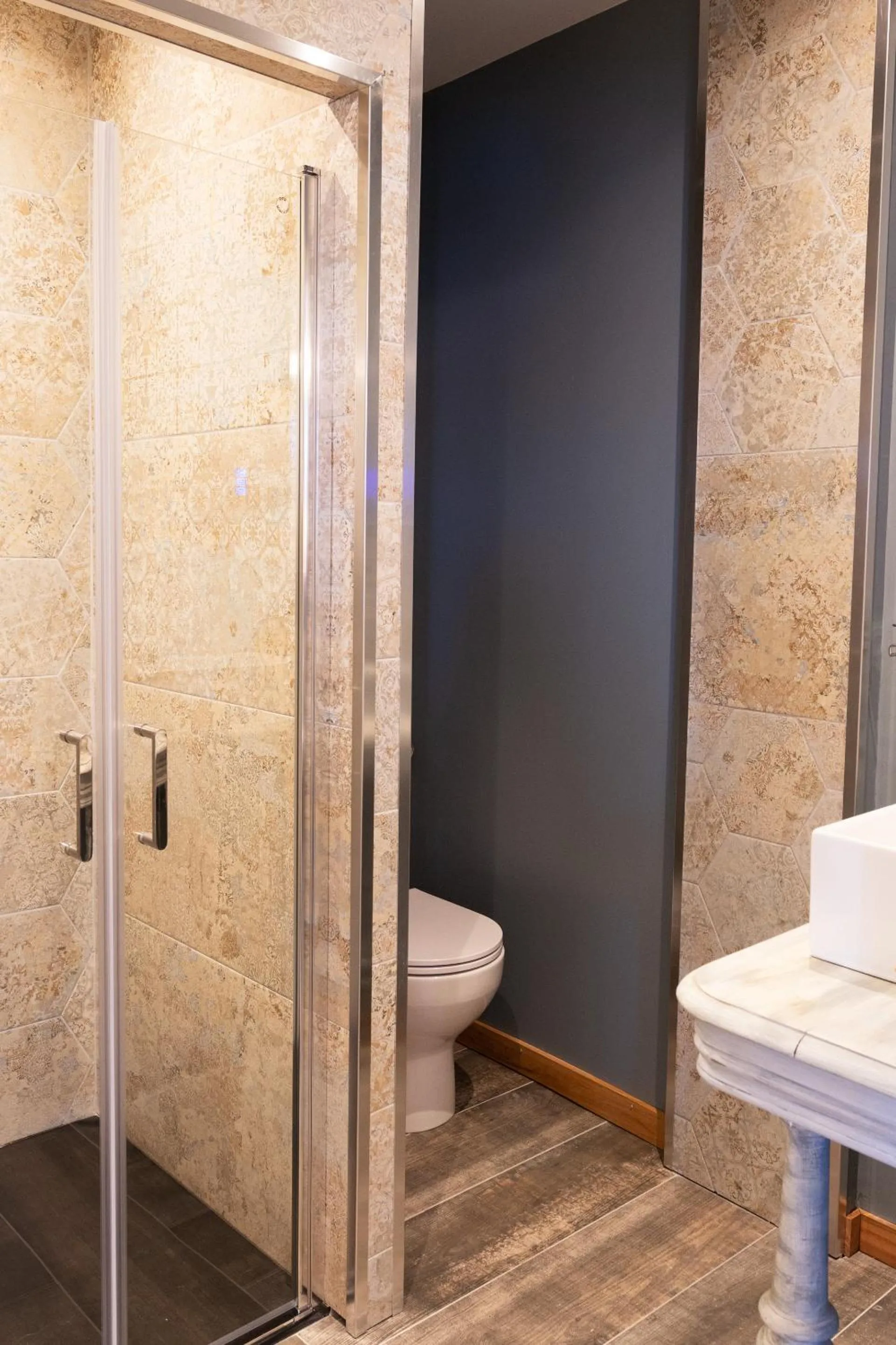 Bathroom in Domaine La Grange Ungersheim - Chambres d'Hôtes L'Inspiration