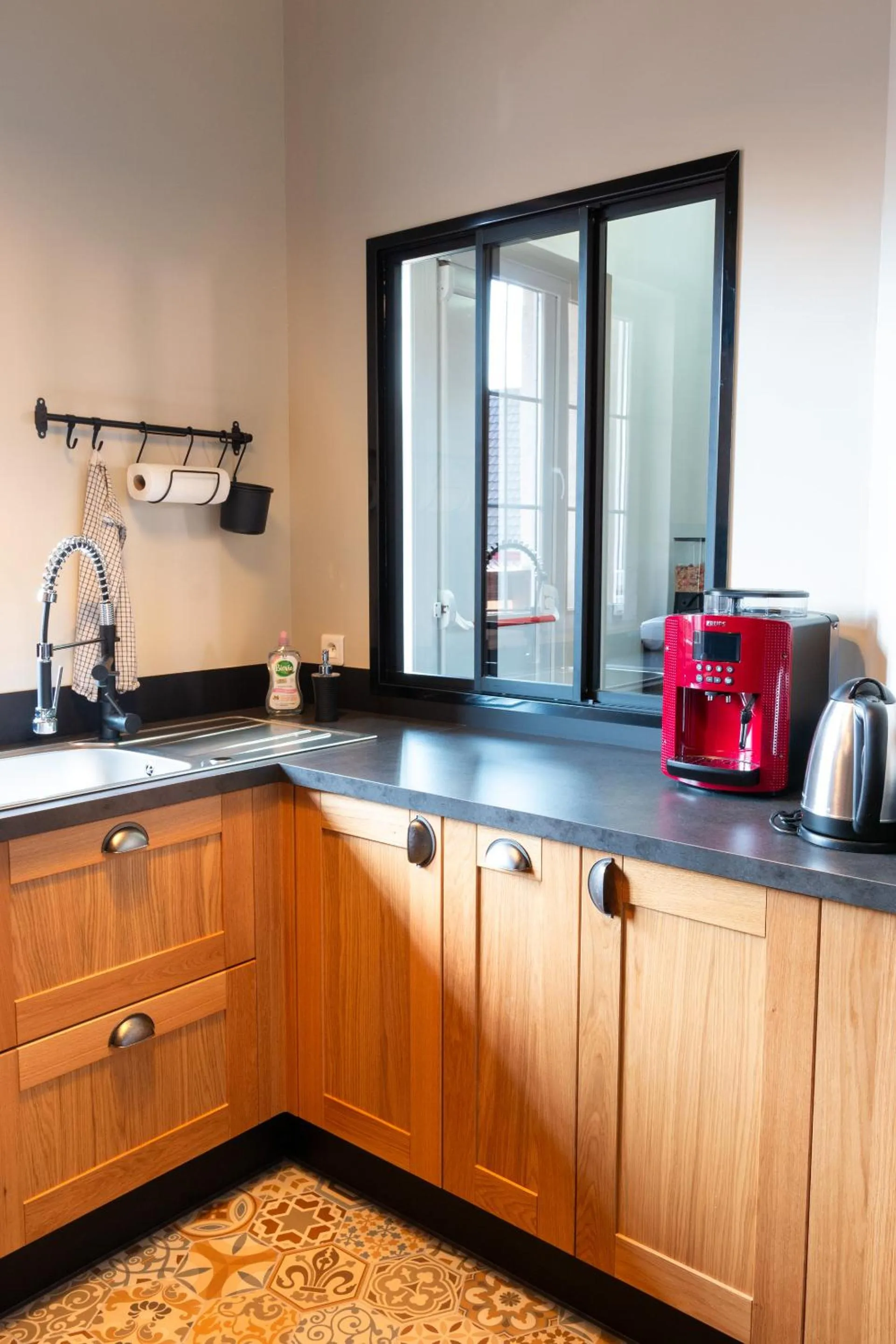 Kitchen or kitchenette in Domaine La Grange Ungersheim - Chambres d'Hôtes L'Inspiration