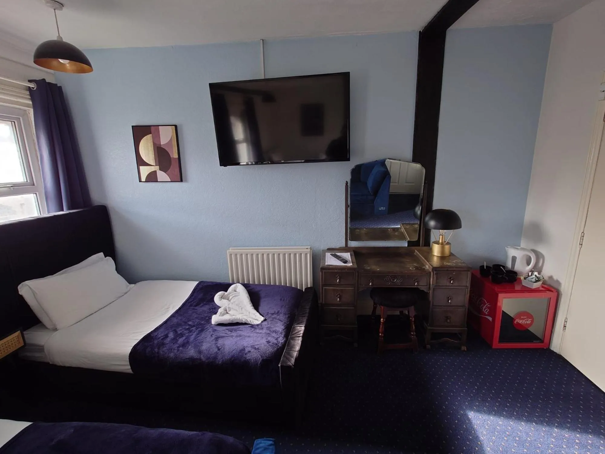 Bedroom, Bed in Harriette's Guest House