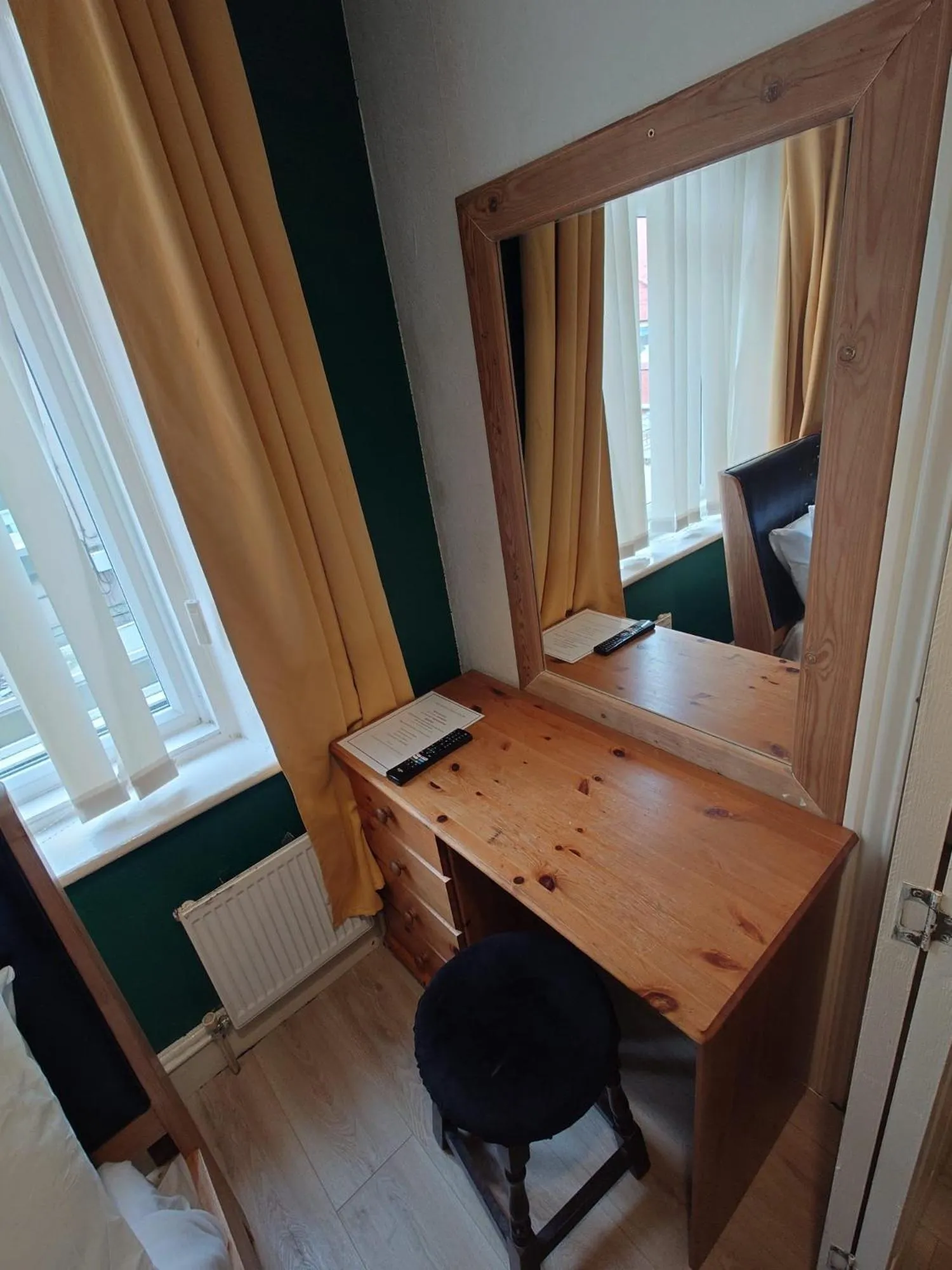 Bedroom in Harriette's Guest House