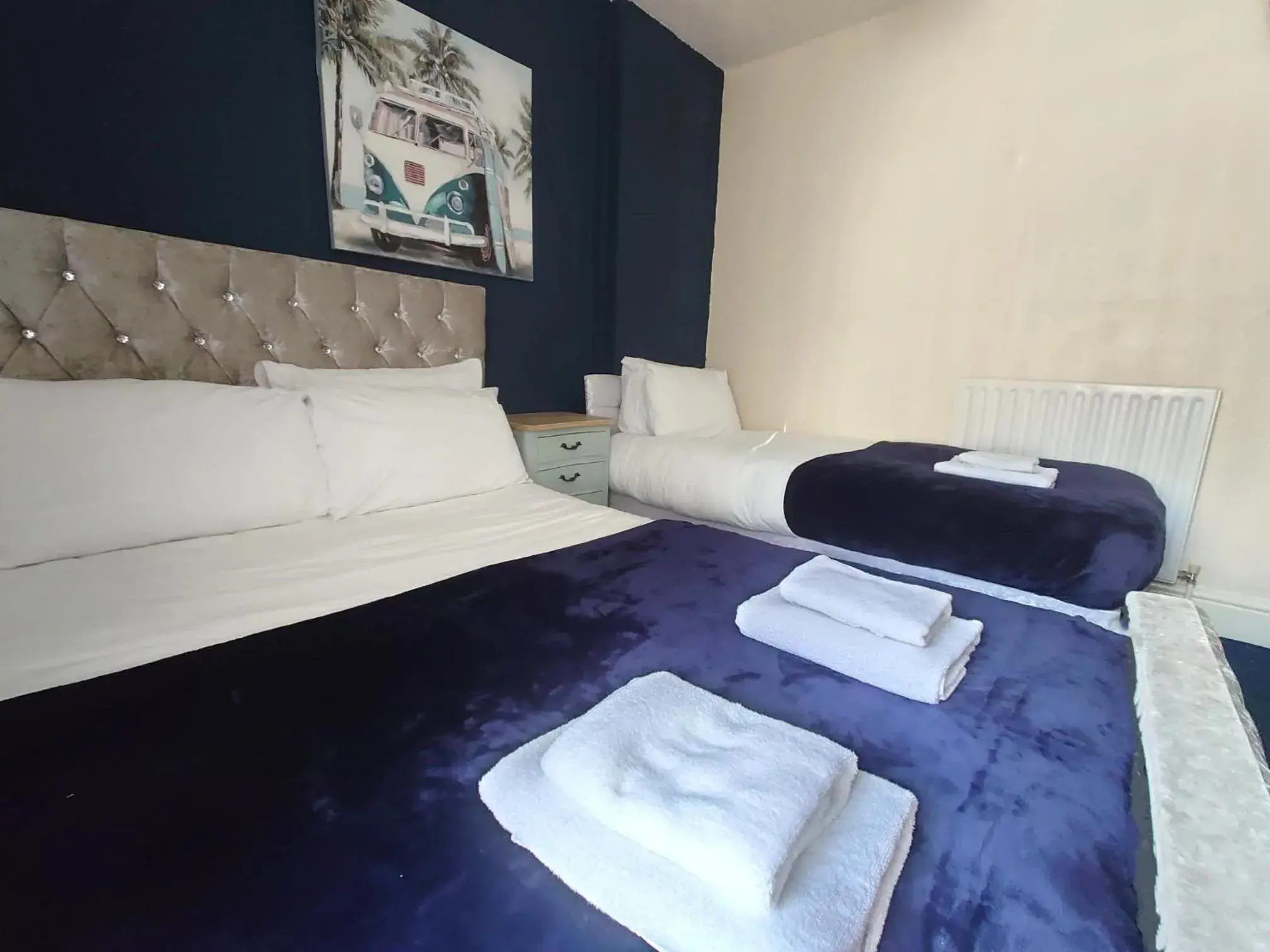 Triple Room in Harriette's Guest House Triple Room in Harriette's Guest House