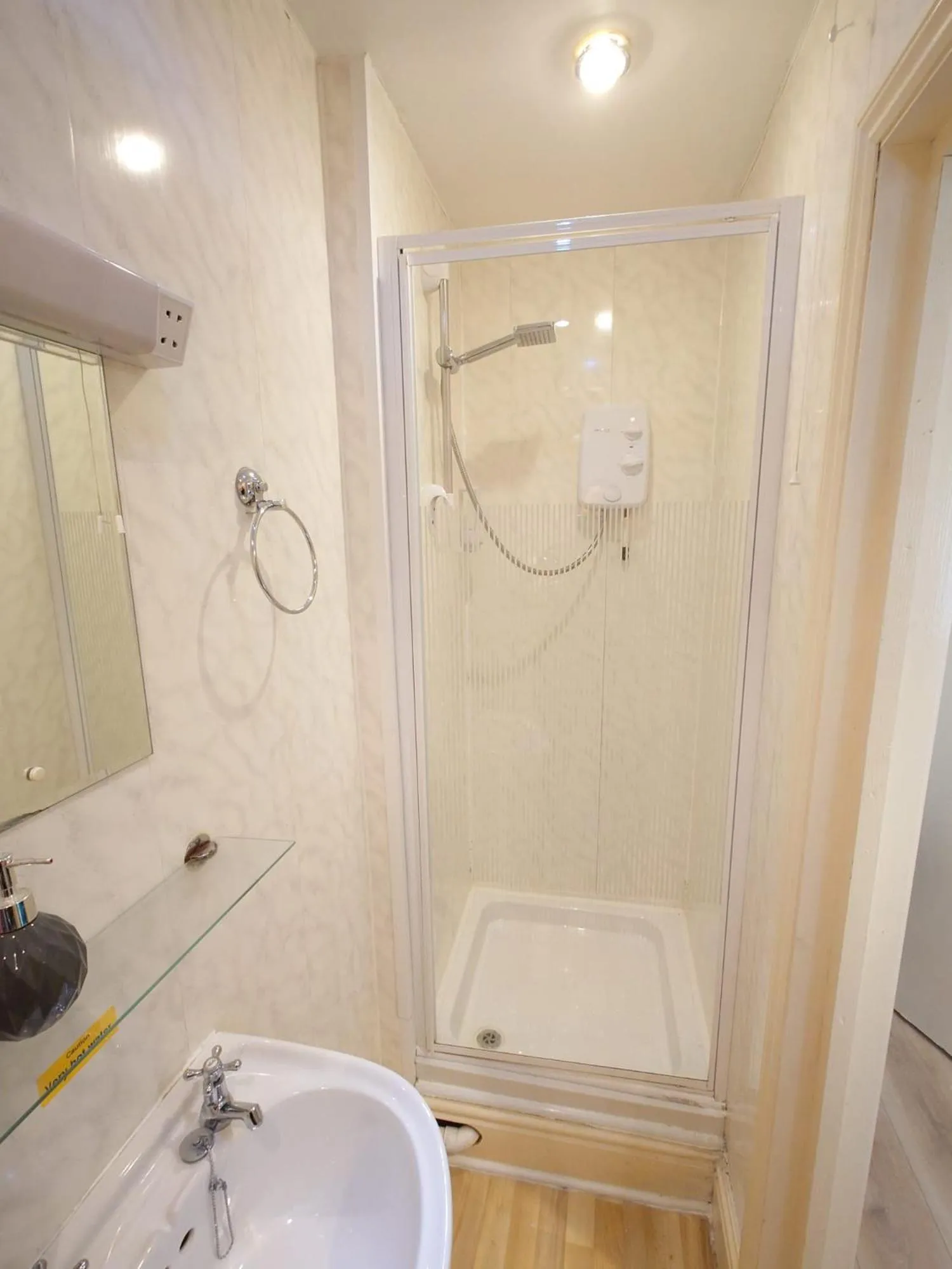 Shower in Harriette's Guest House