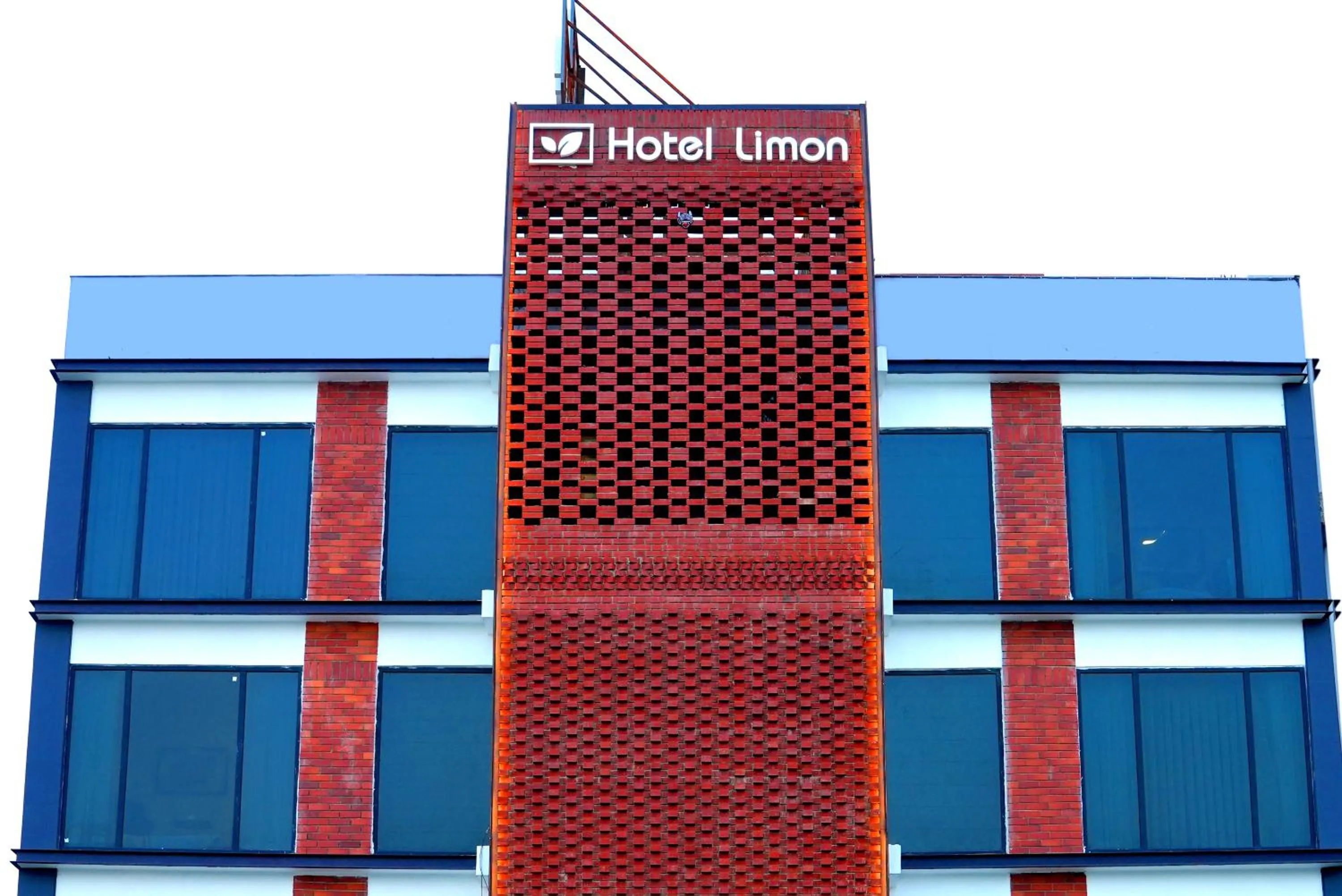 Property building in Hotel Limon & Banquet Sector 29, Gurgaon
