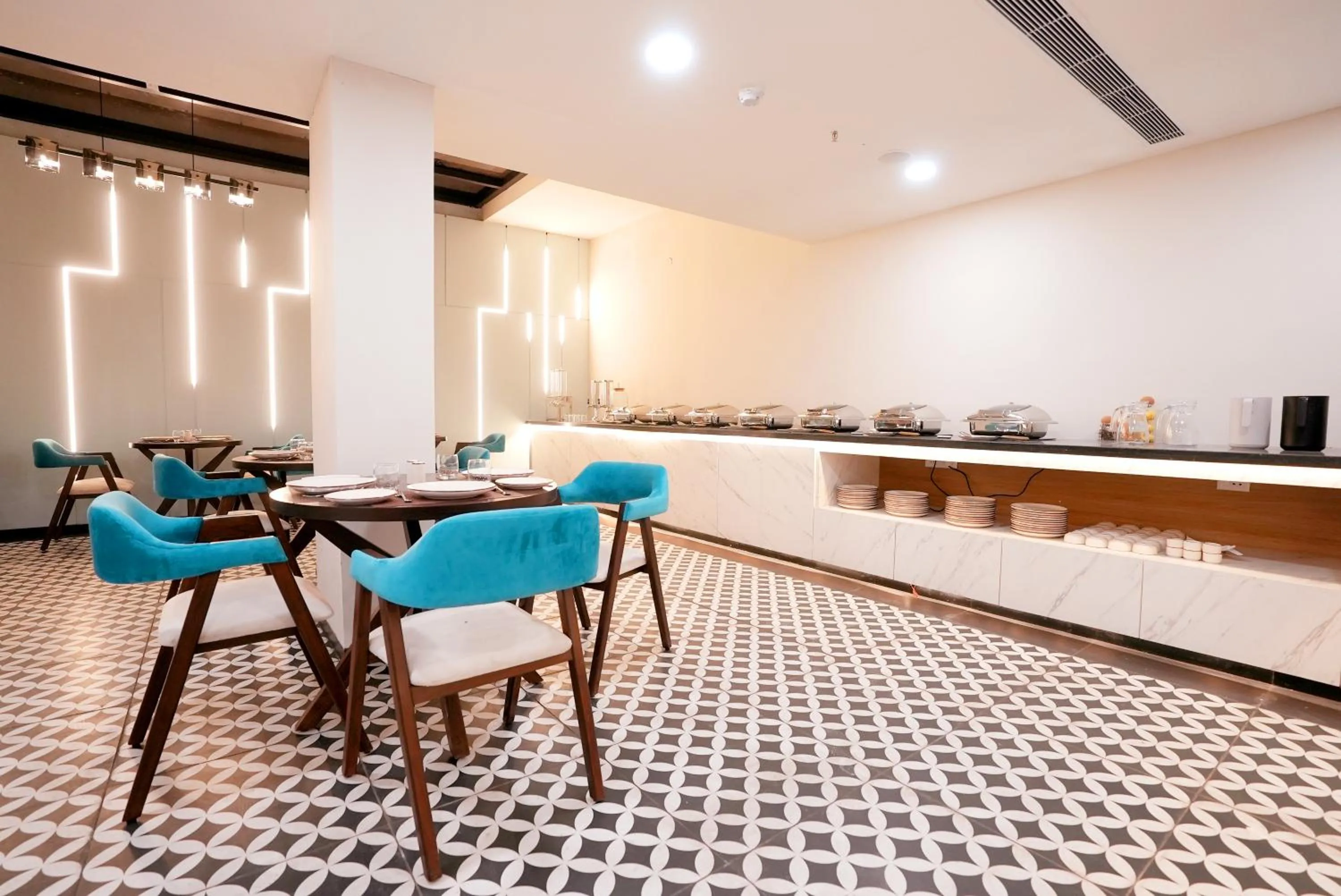 Property building in Hotel Limon & Banquet Sector 29, Gurgaon