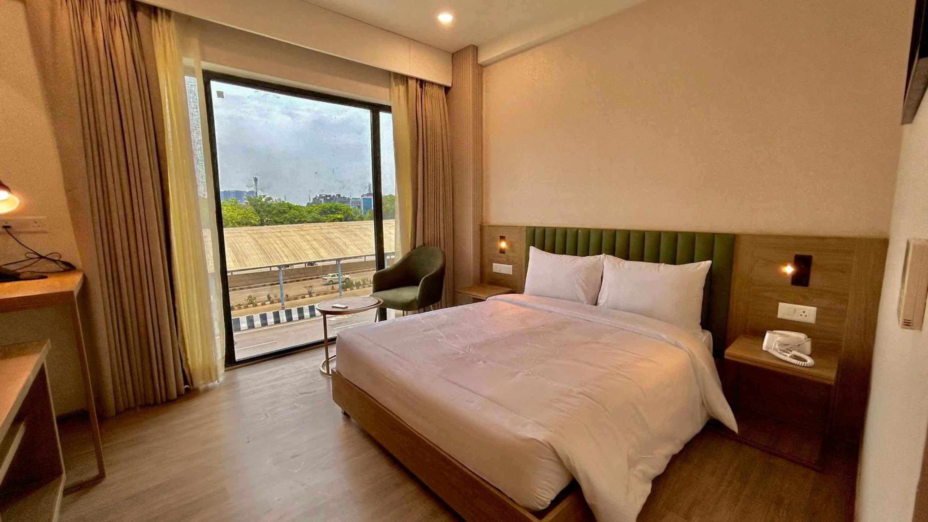 Bed in Hotel Limon & Banquet Sector 29, Gurgaon