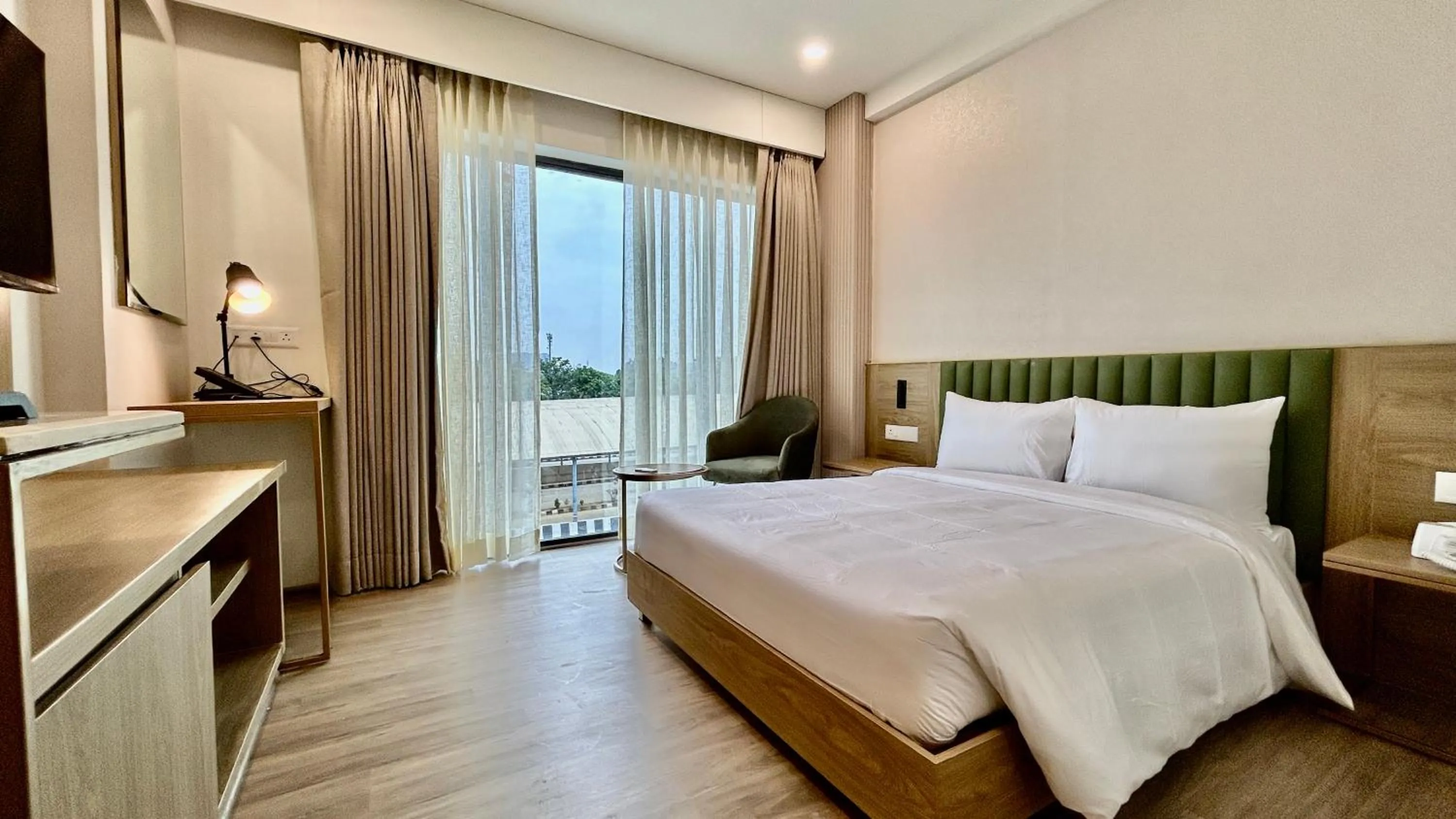 Bed in Hotel Limon & Banquet Sector 29, Gurgaon