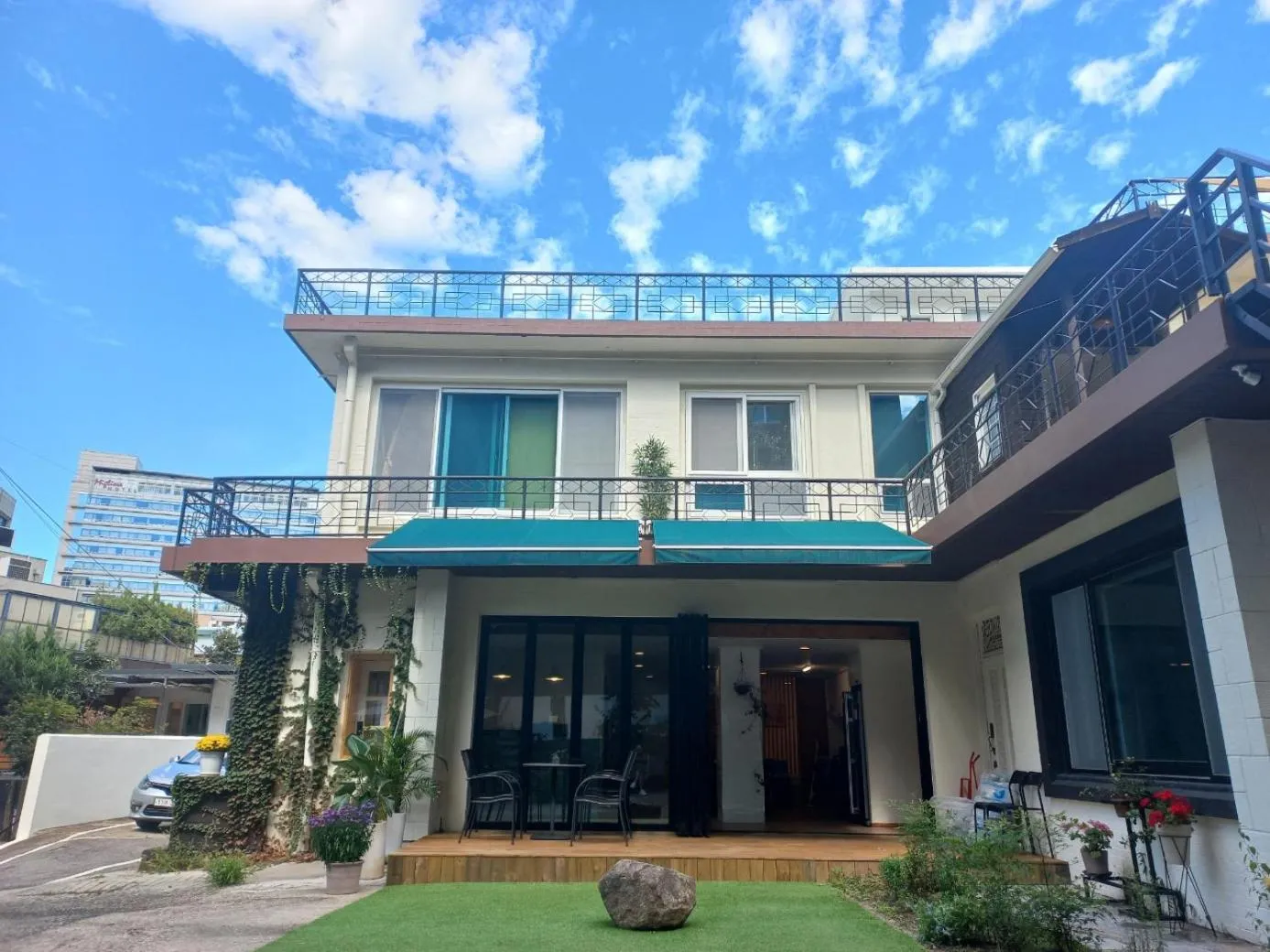 Property building in Slow Vibe Myeongdong