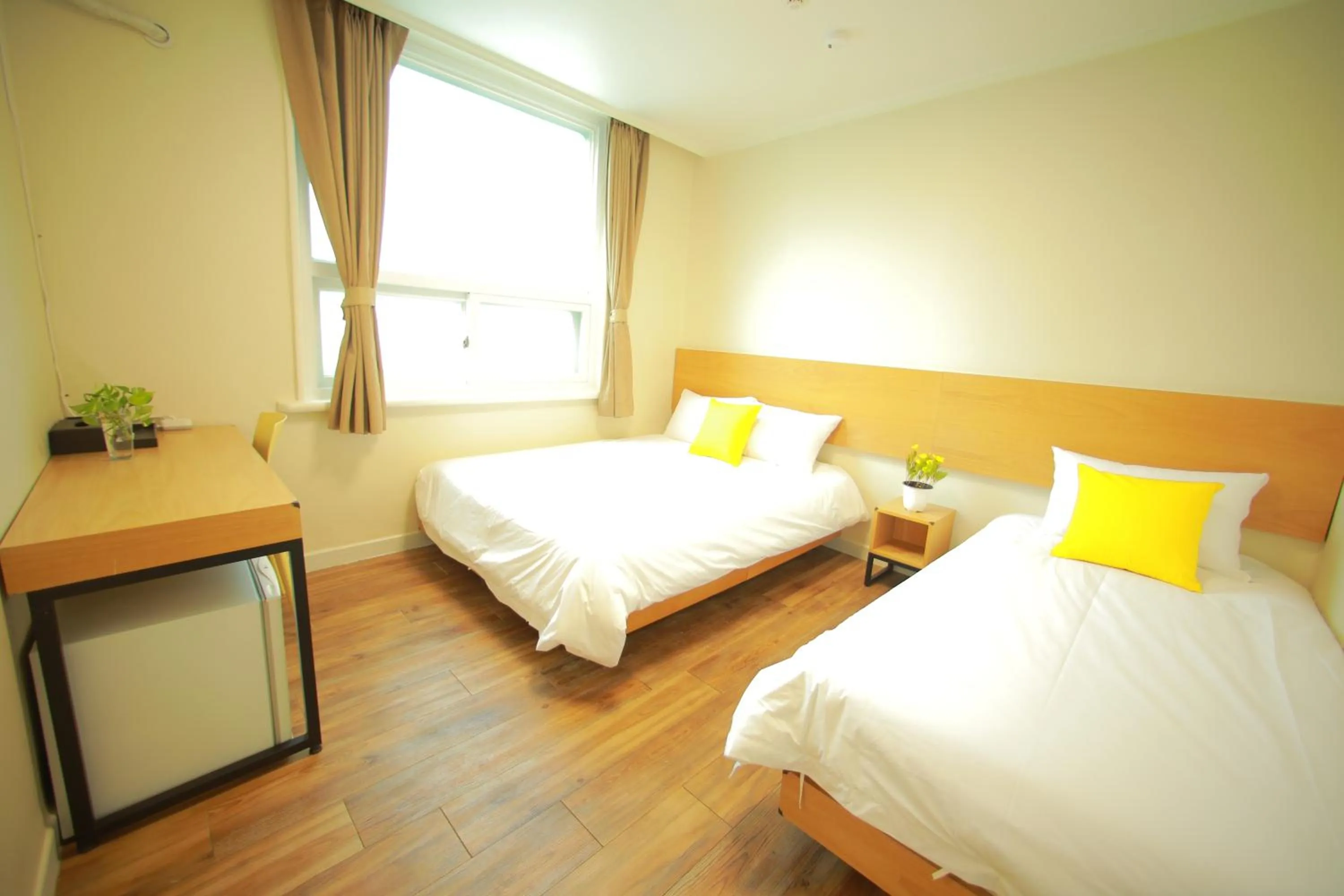 Bed in Slow Vibe Myeongdong