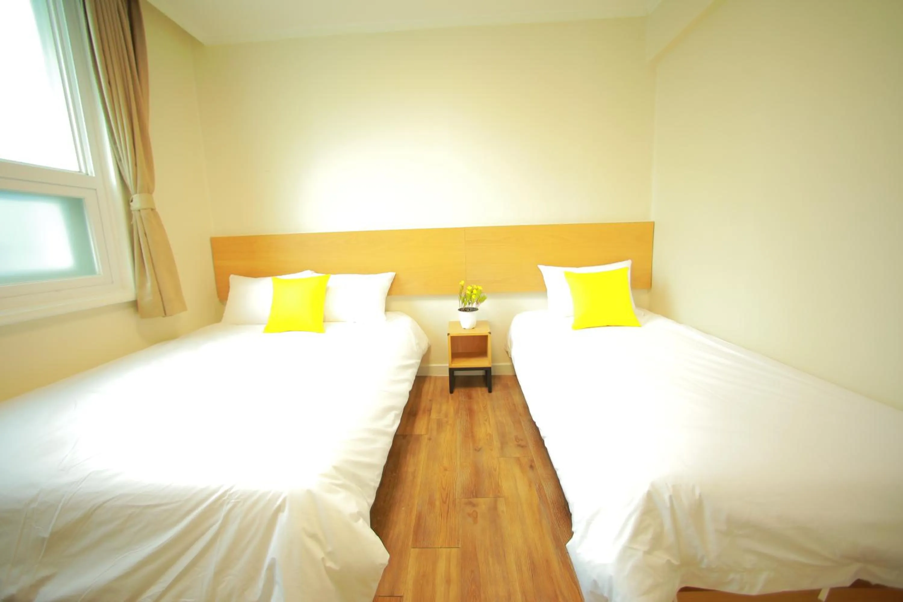 Bed in Slow Vibe Myeongdong