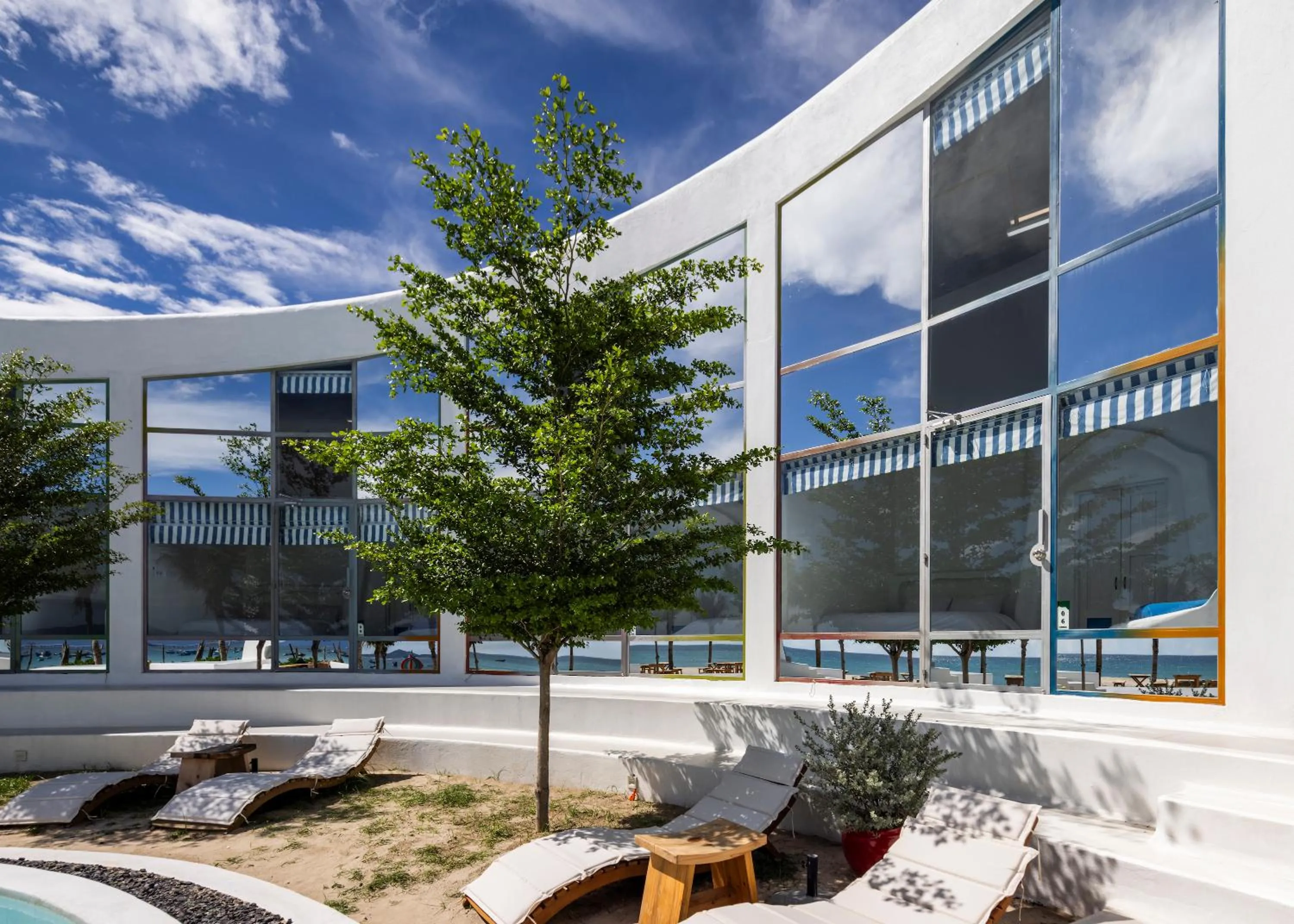 Property building in iSea by the sea