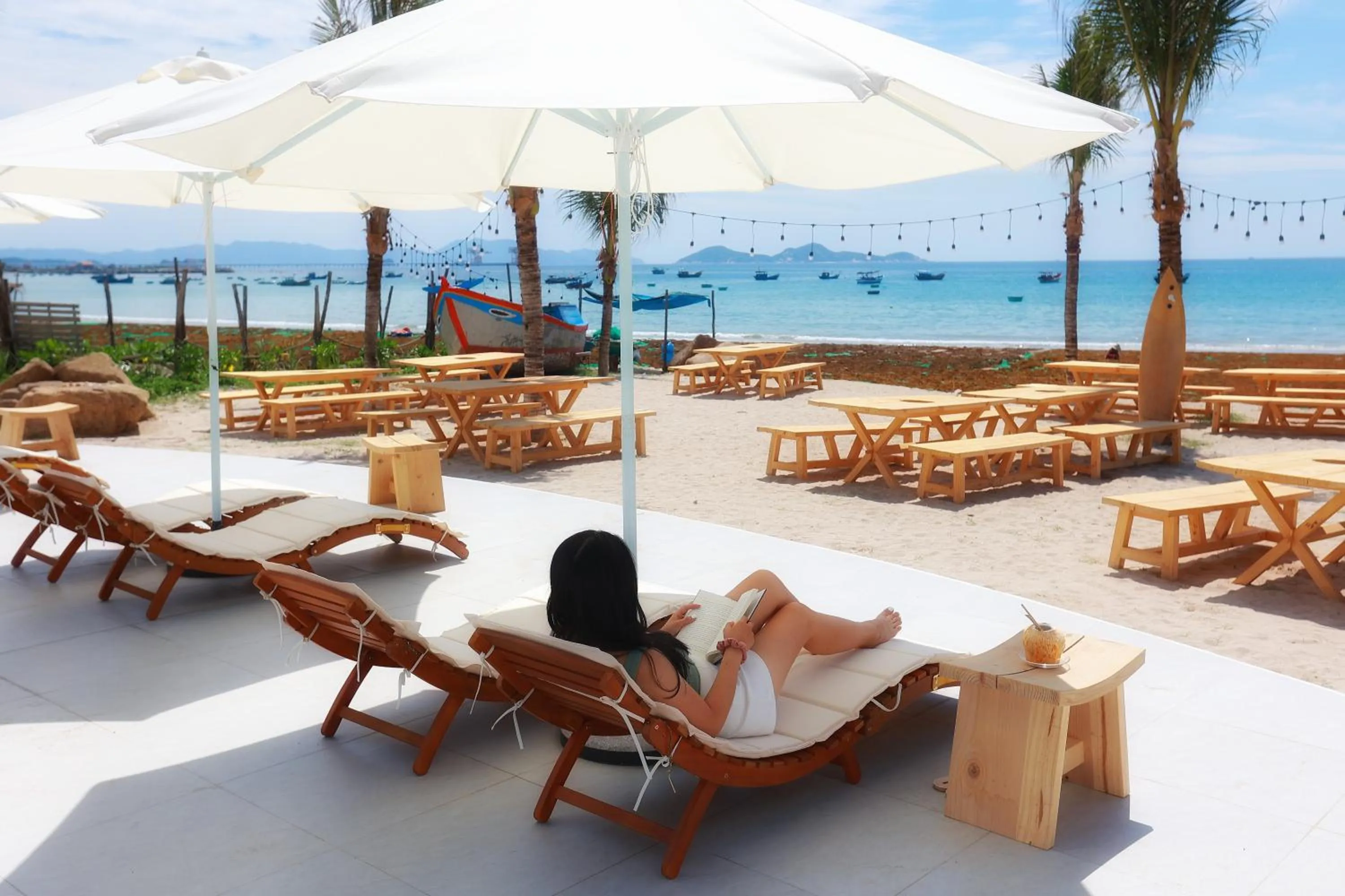 Day in iSea by the sea