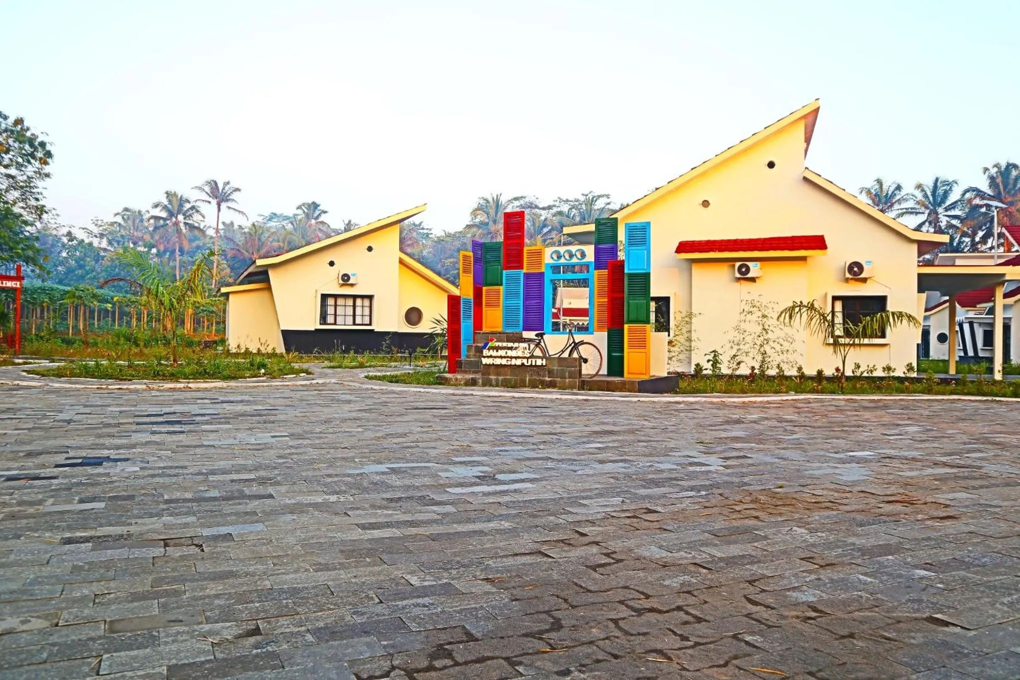 Property building in Perta Prana Amarta