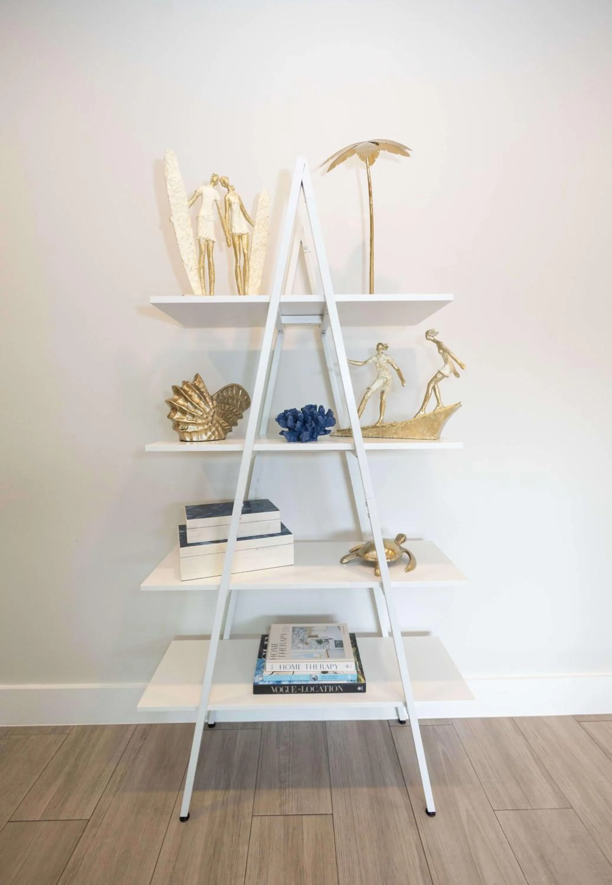 Fantasy Resort OMG PoolWaterfall outdoorKitchn Gym