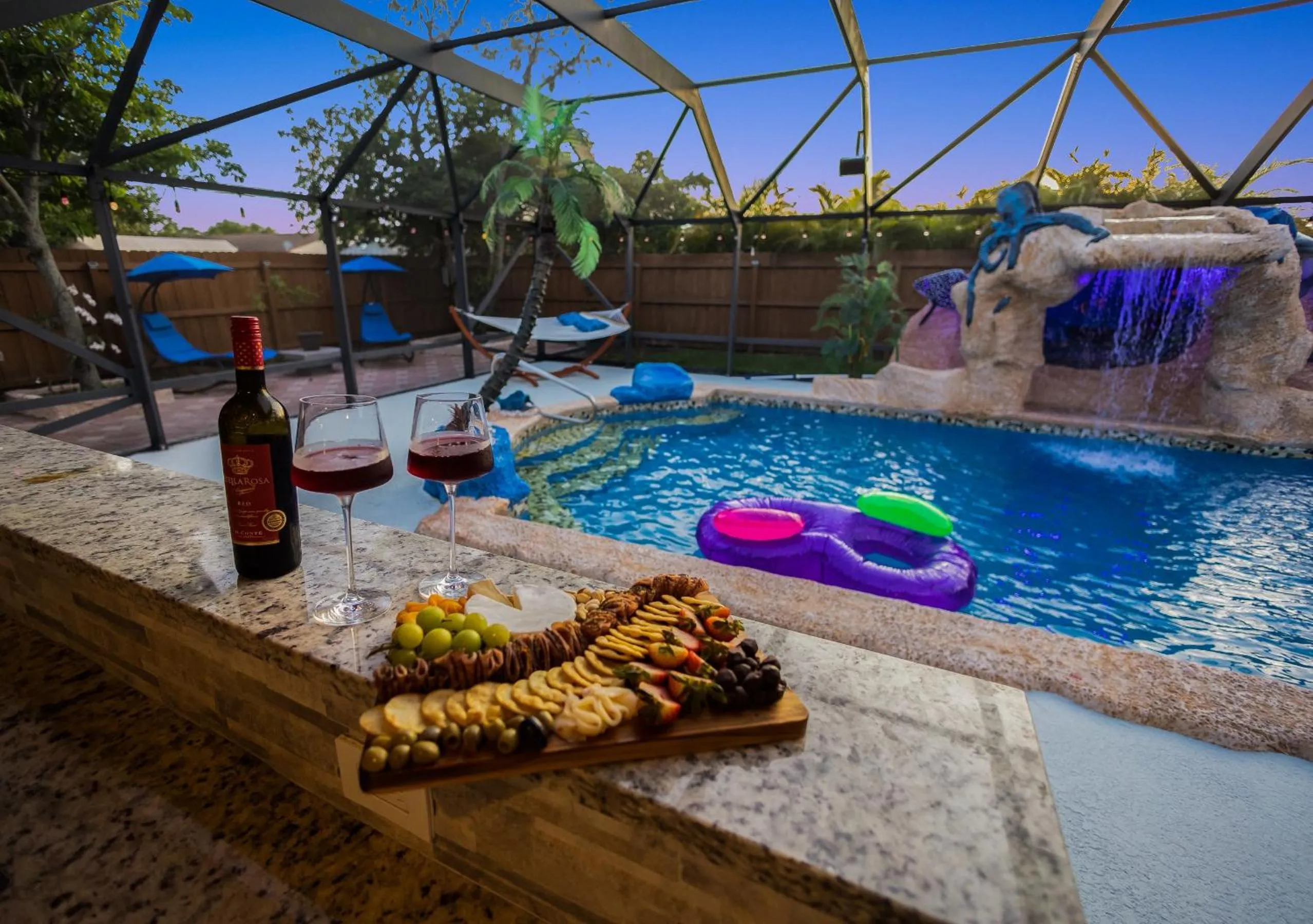 Fantasy Resort OMG PoolWaterfall outdoorKitchn Gym