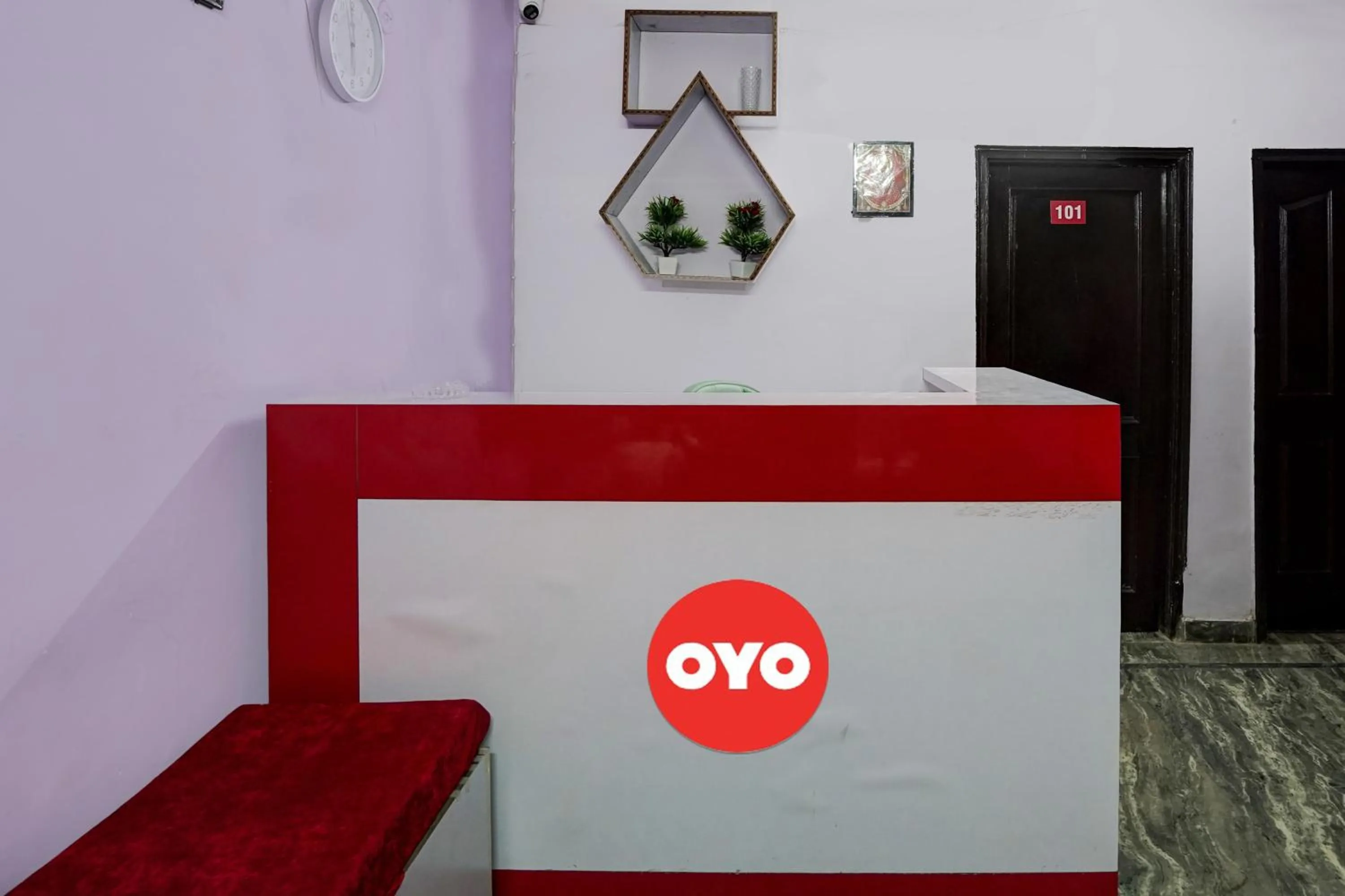 Lobby or reception in Super Hotel O Khanna's Hotel