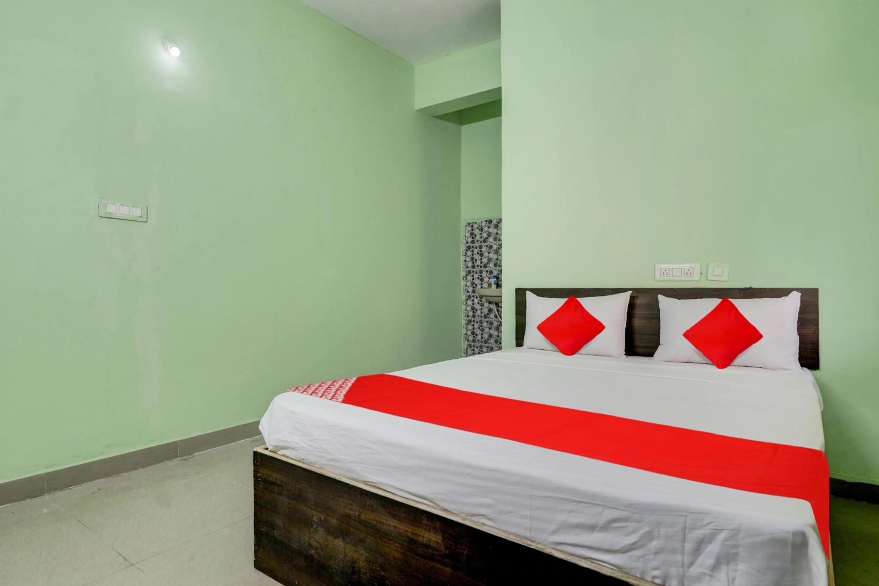 Bedroom, Bed in Hotel O V Darshini