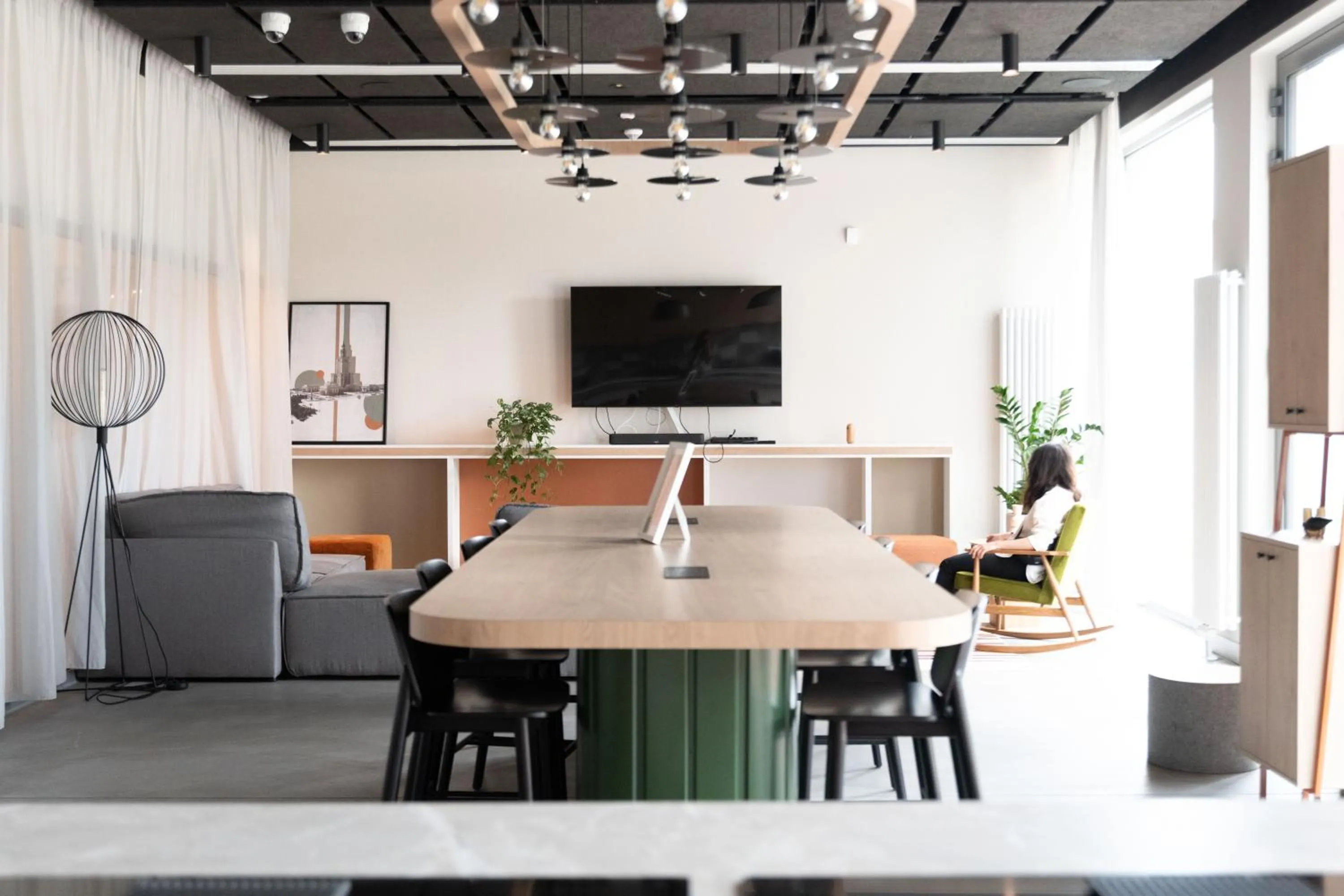 Communal lounge/ TV room in Noli Mokotow