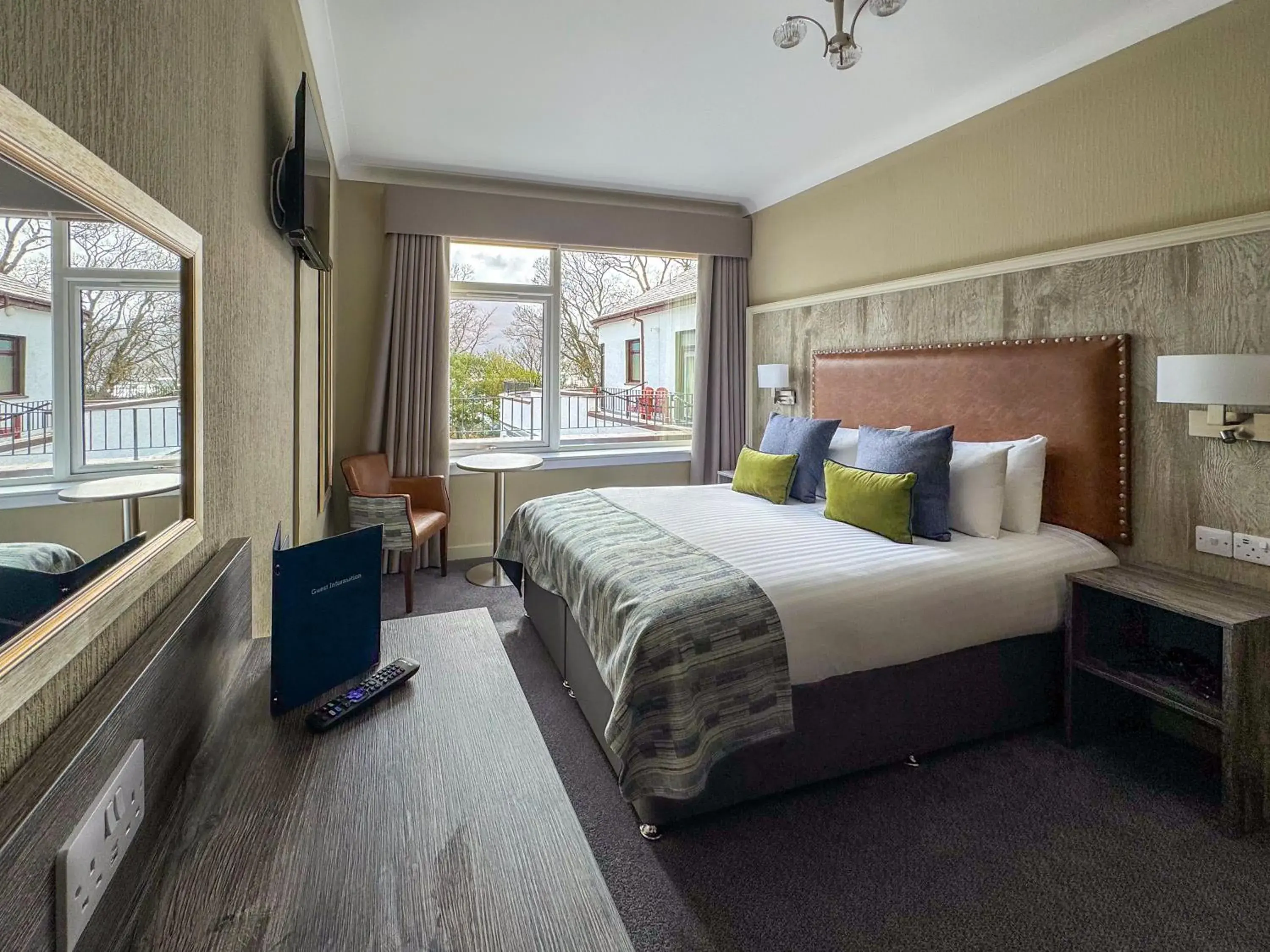 King Room with Sea View in The Royal Hotel King Room with Sea View in The Royal Hotel