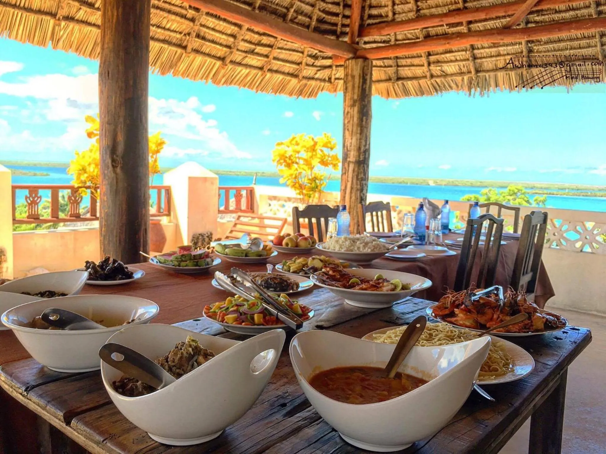 Restaurant/places to eat in Msafini Hotel