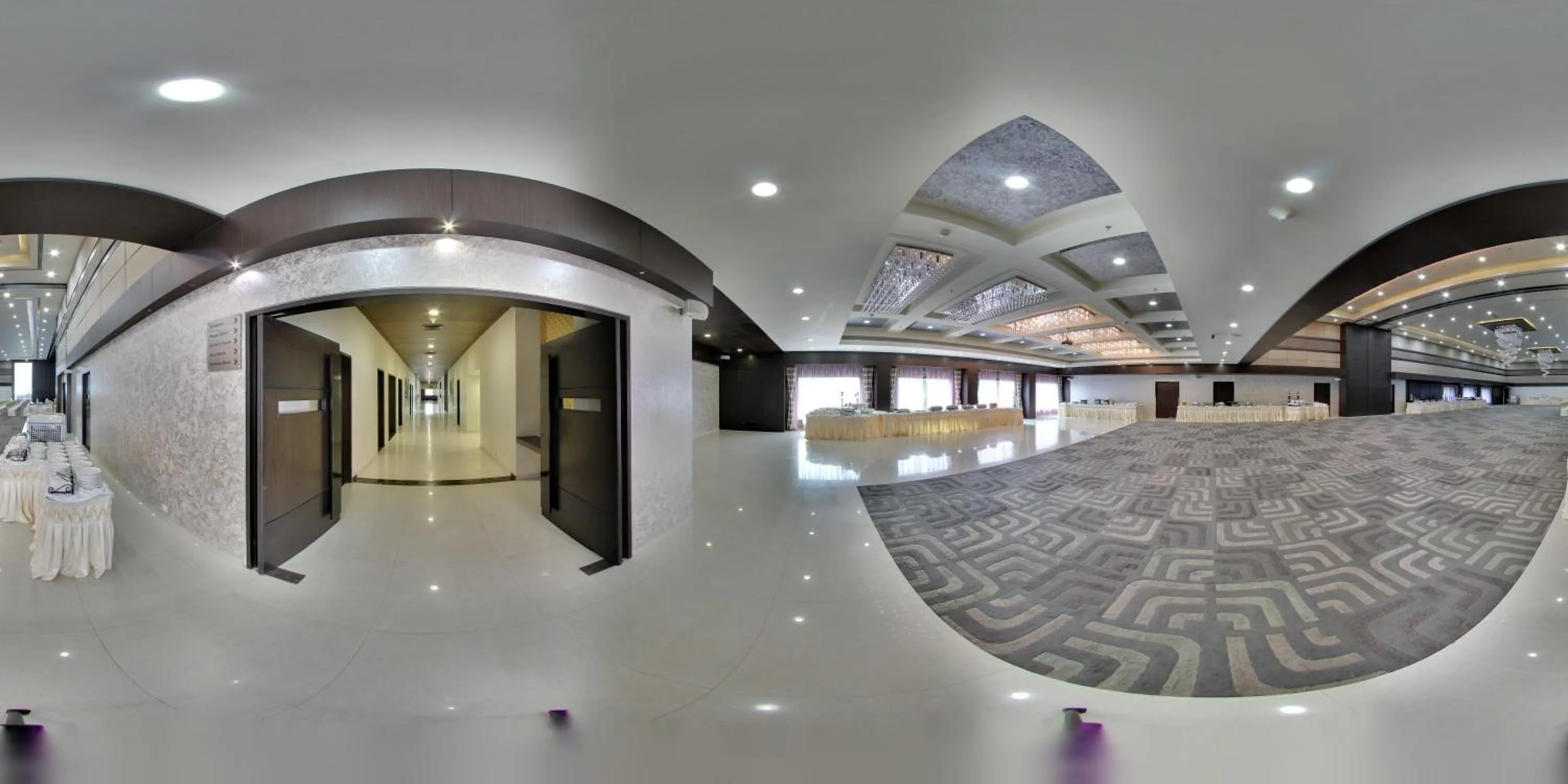 Narayani Heights Hotel & Resort