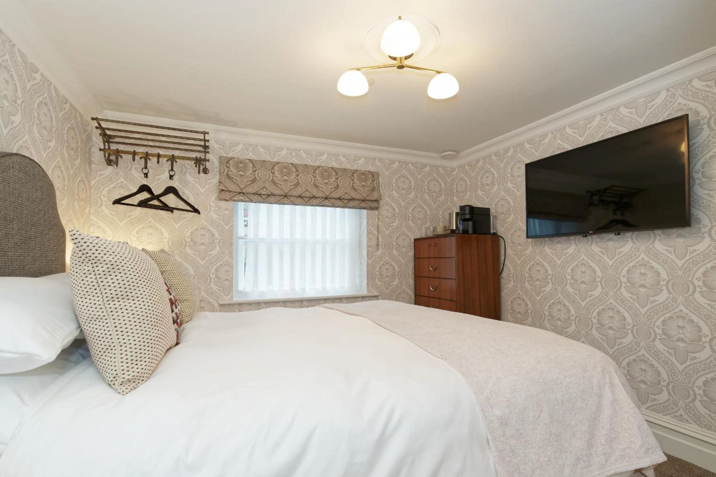 Bed in Old Town House, Margate