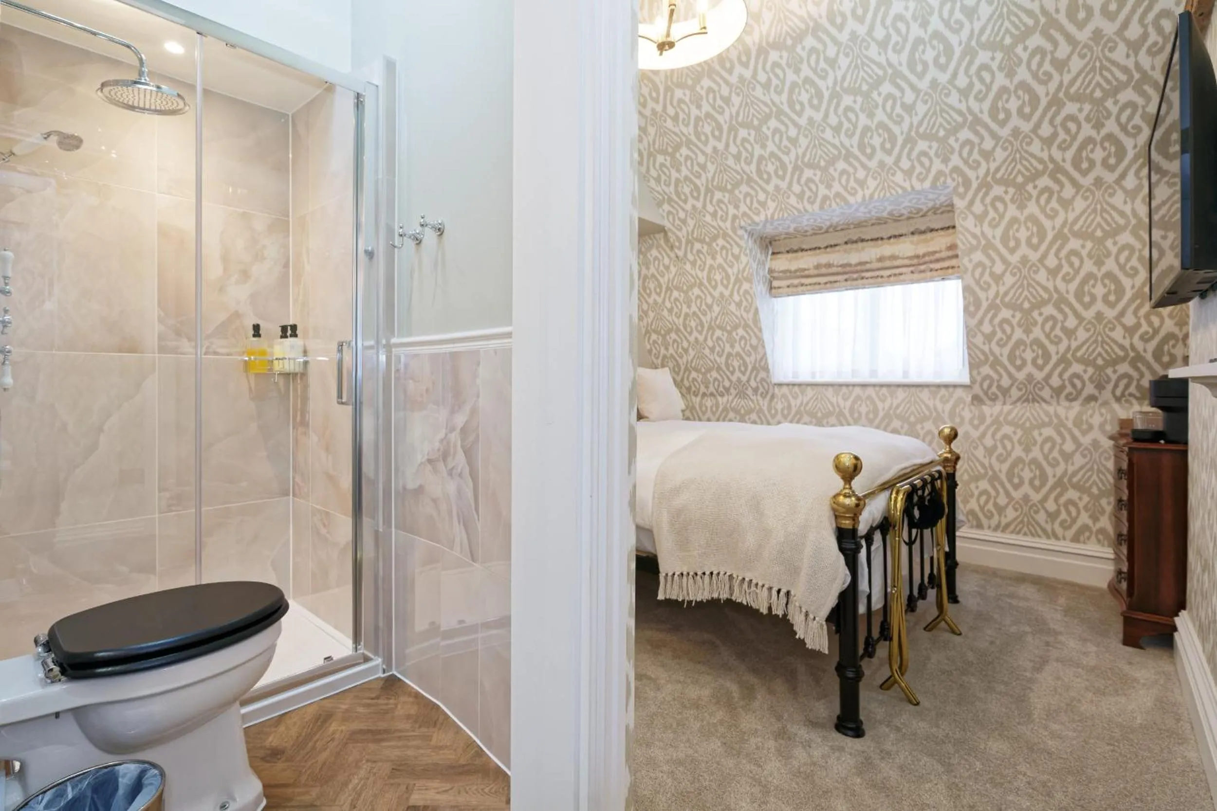 Bed in Old Town House, Margate