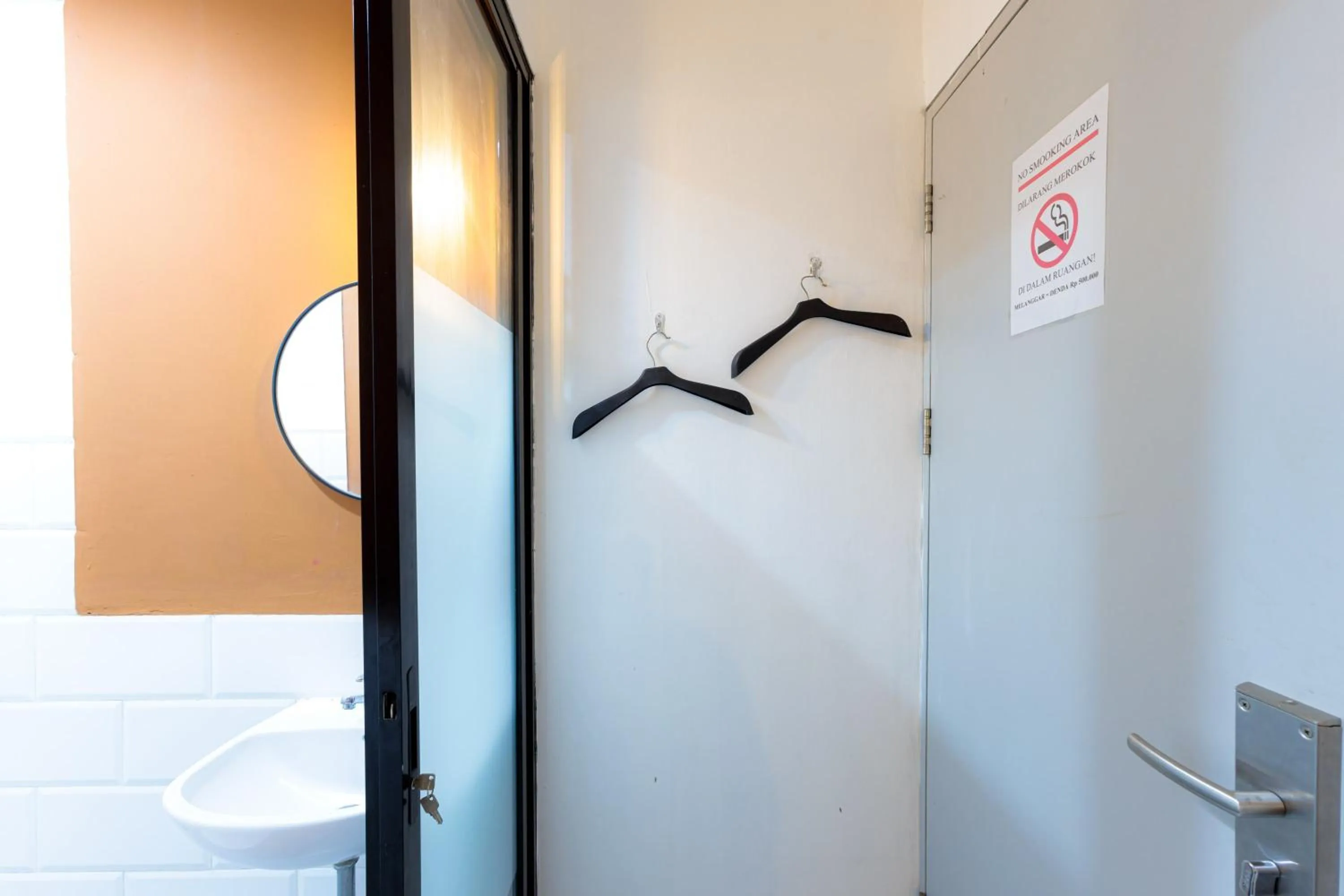 Bathroom in RedDoorz near Mangga Dua Mall