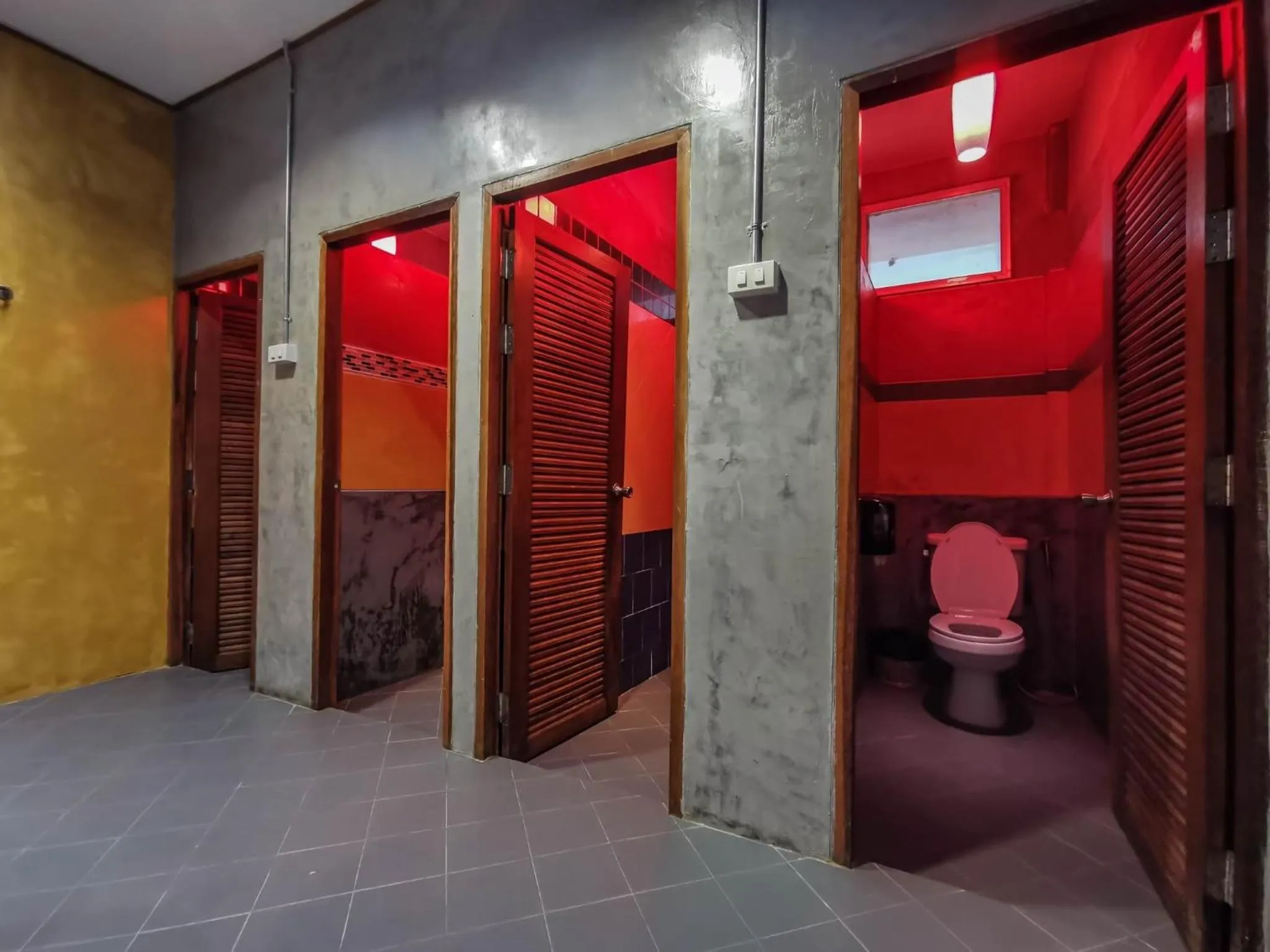 Shower in Namsai Resort Kanchanaburi