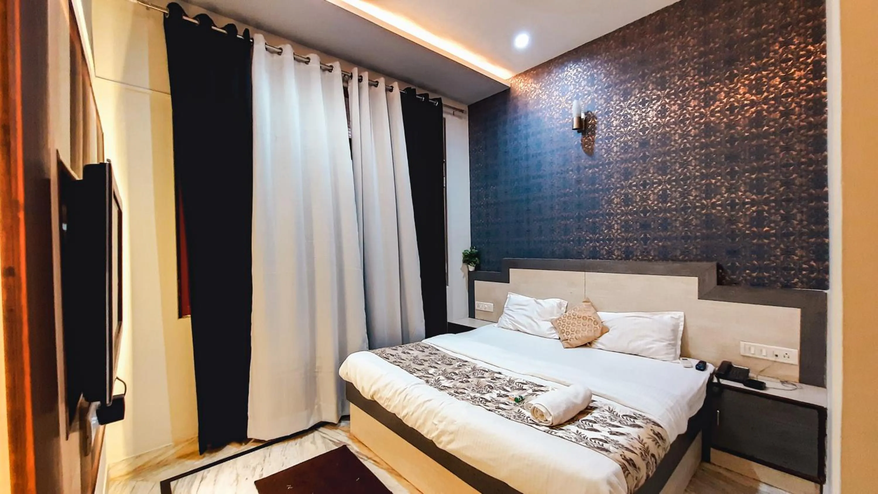 Bedroom in Hotel Rajyashree Palace