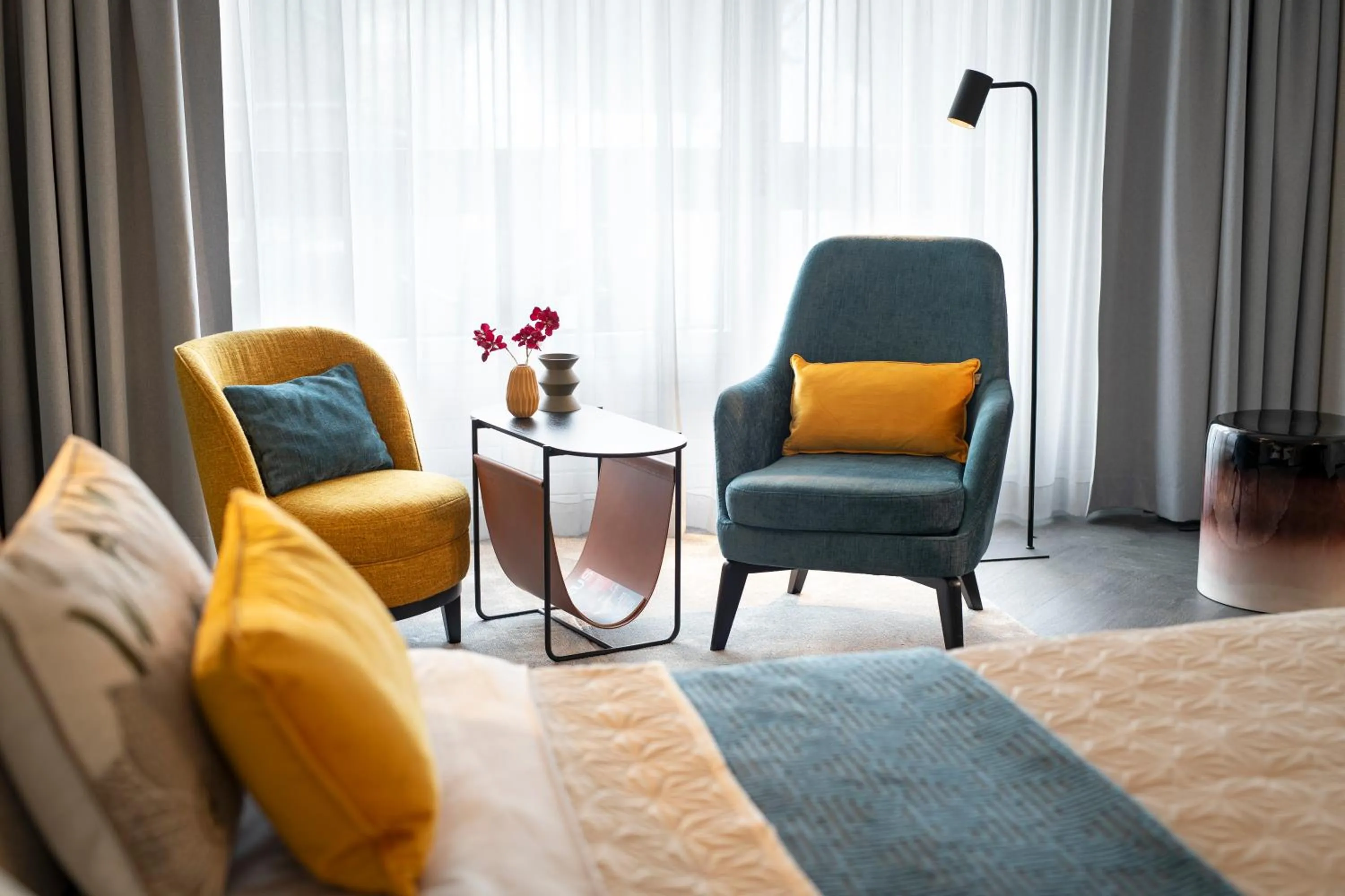 Seating area in Bilderberg Hotel De Keizerskroon