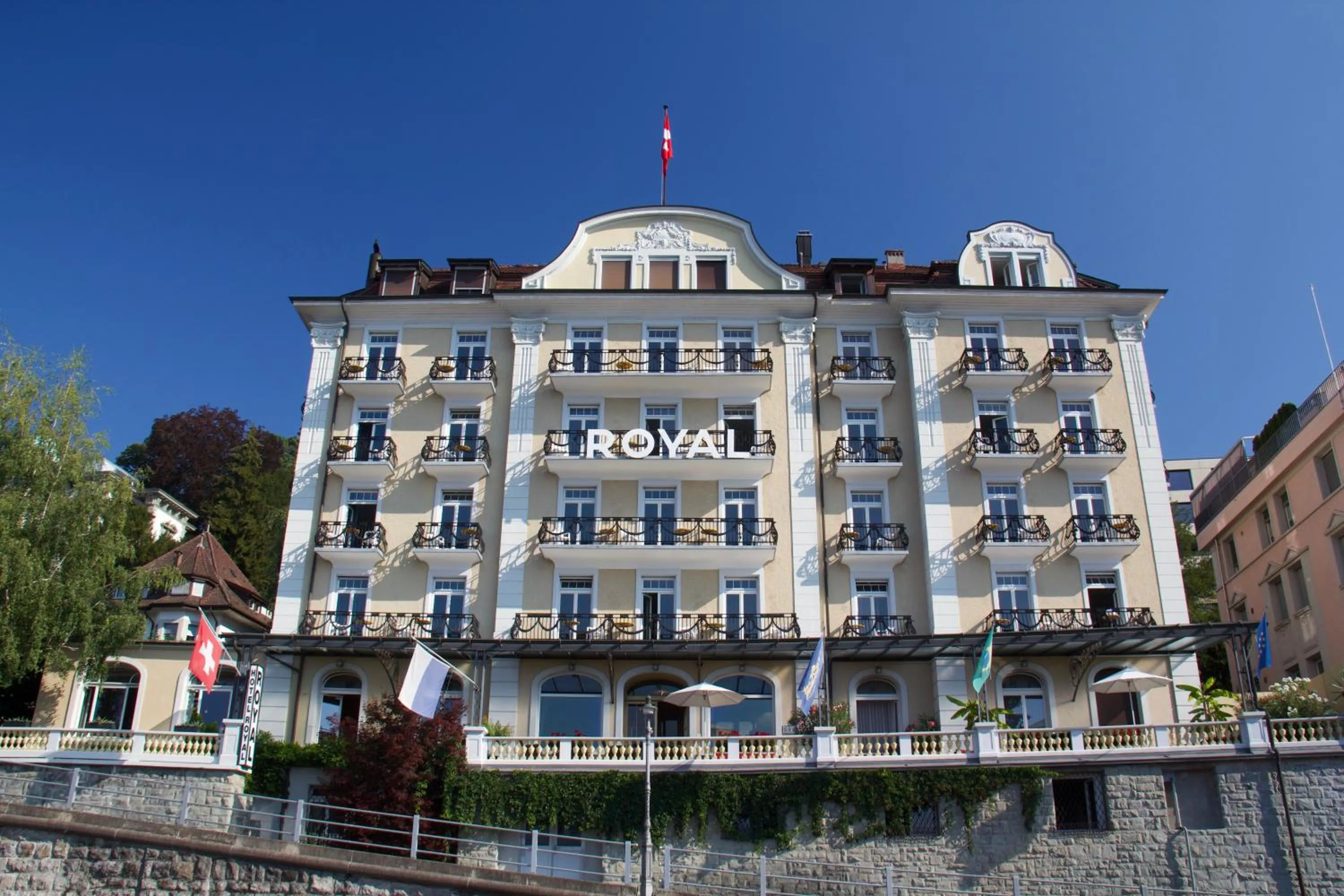 Property building in Hotel Royal Luzern