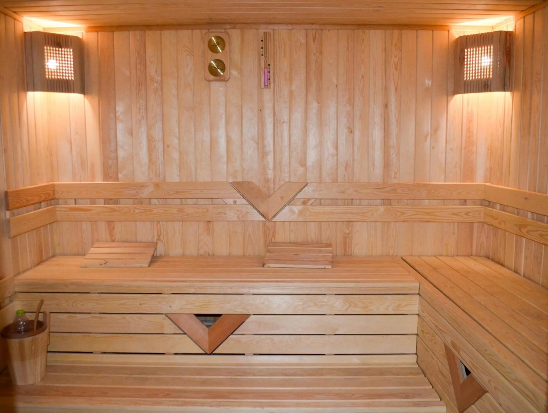 Sauna in Qrista Managed by Dedeman