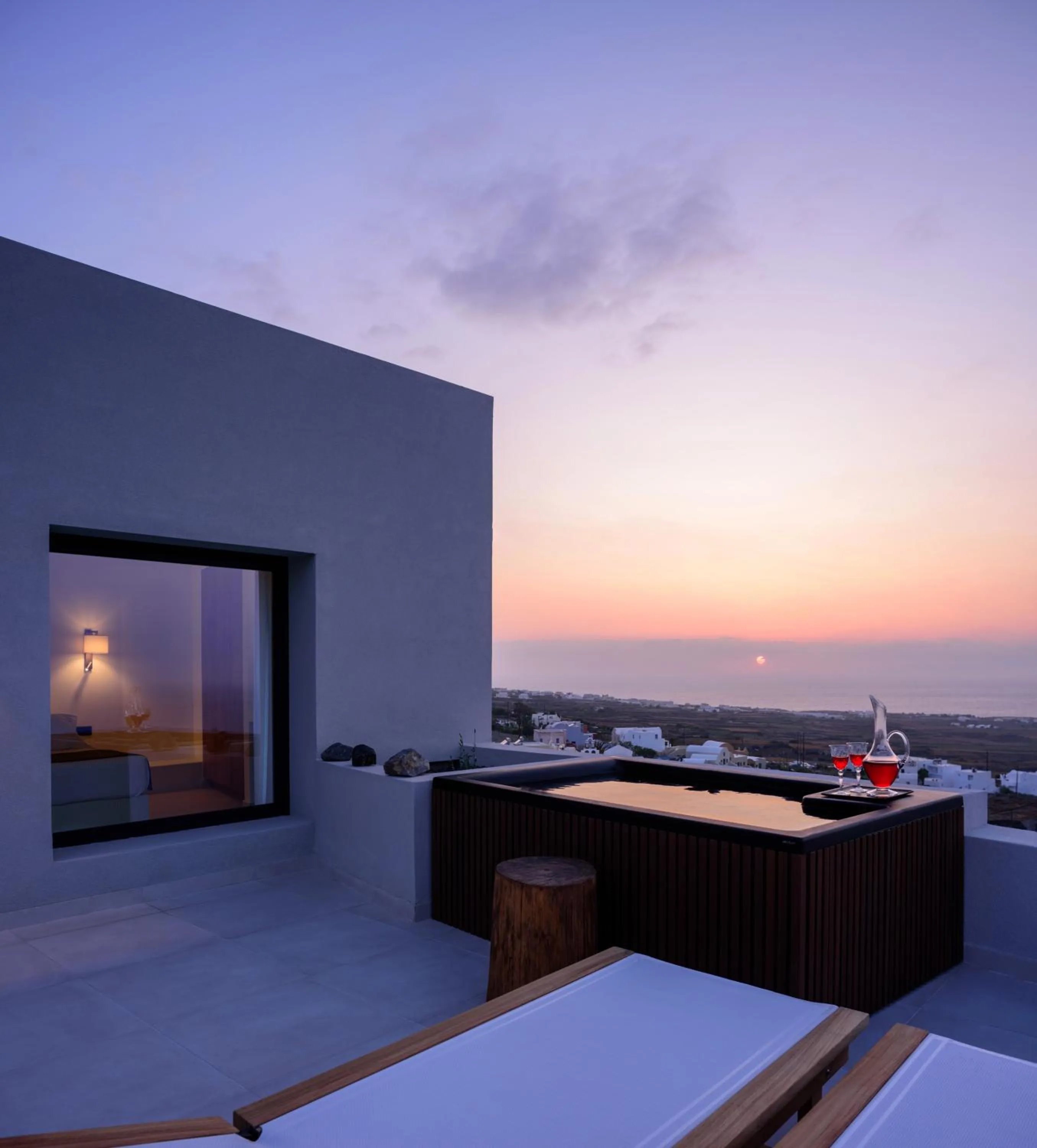 Patio in Ryolithos Suites