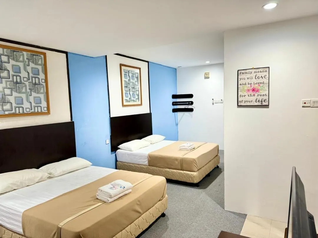 Bedroom, Bed in Shangg INN