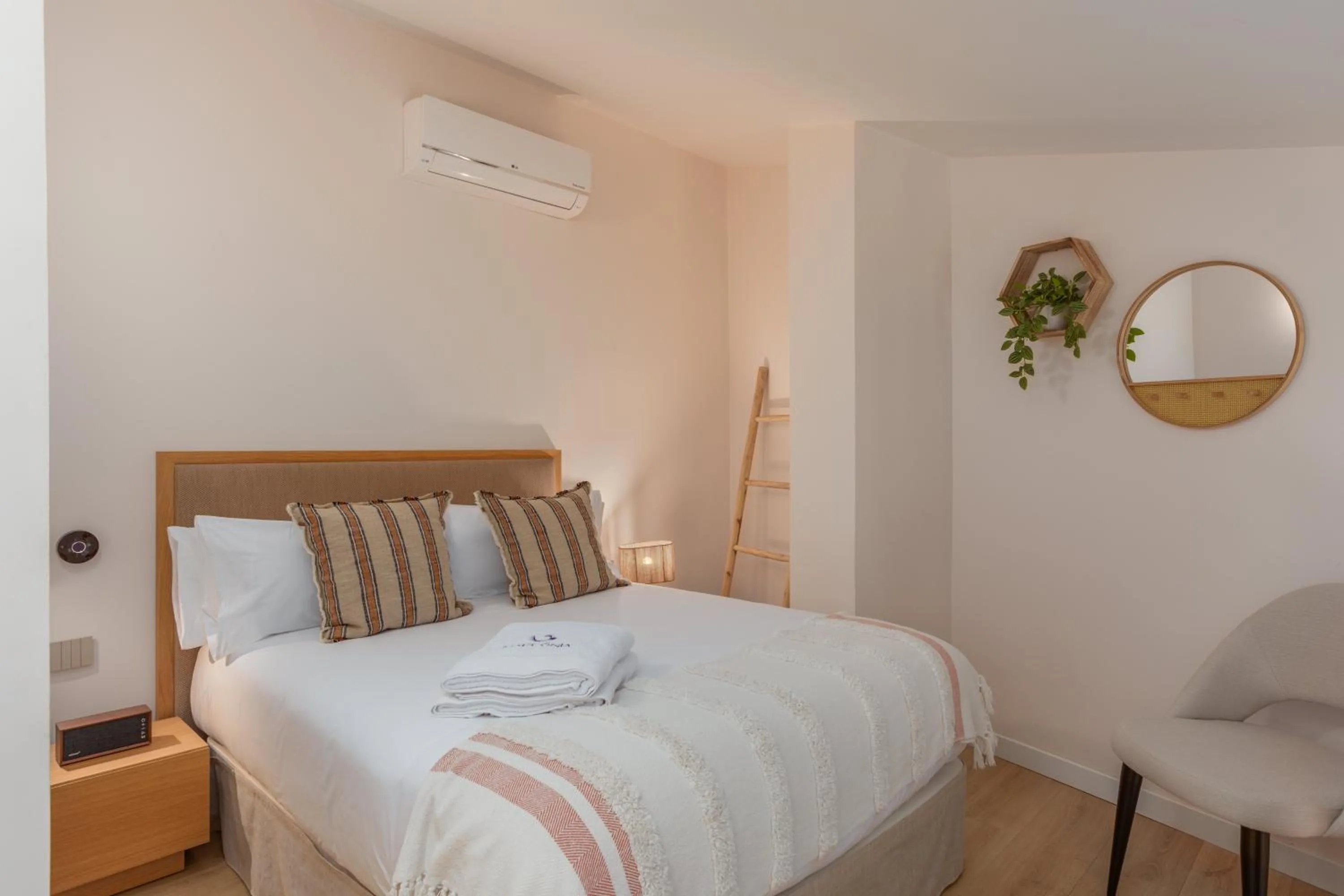 Bed in Marconia Boutique Residence