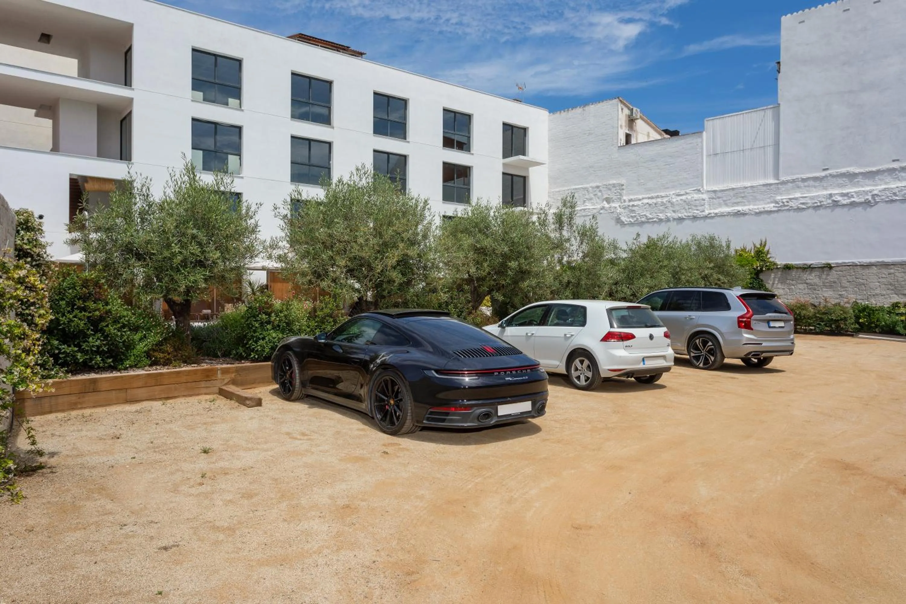Parking in Marconia Boutique Residence