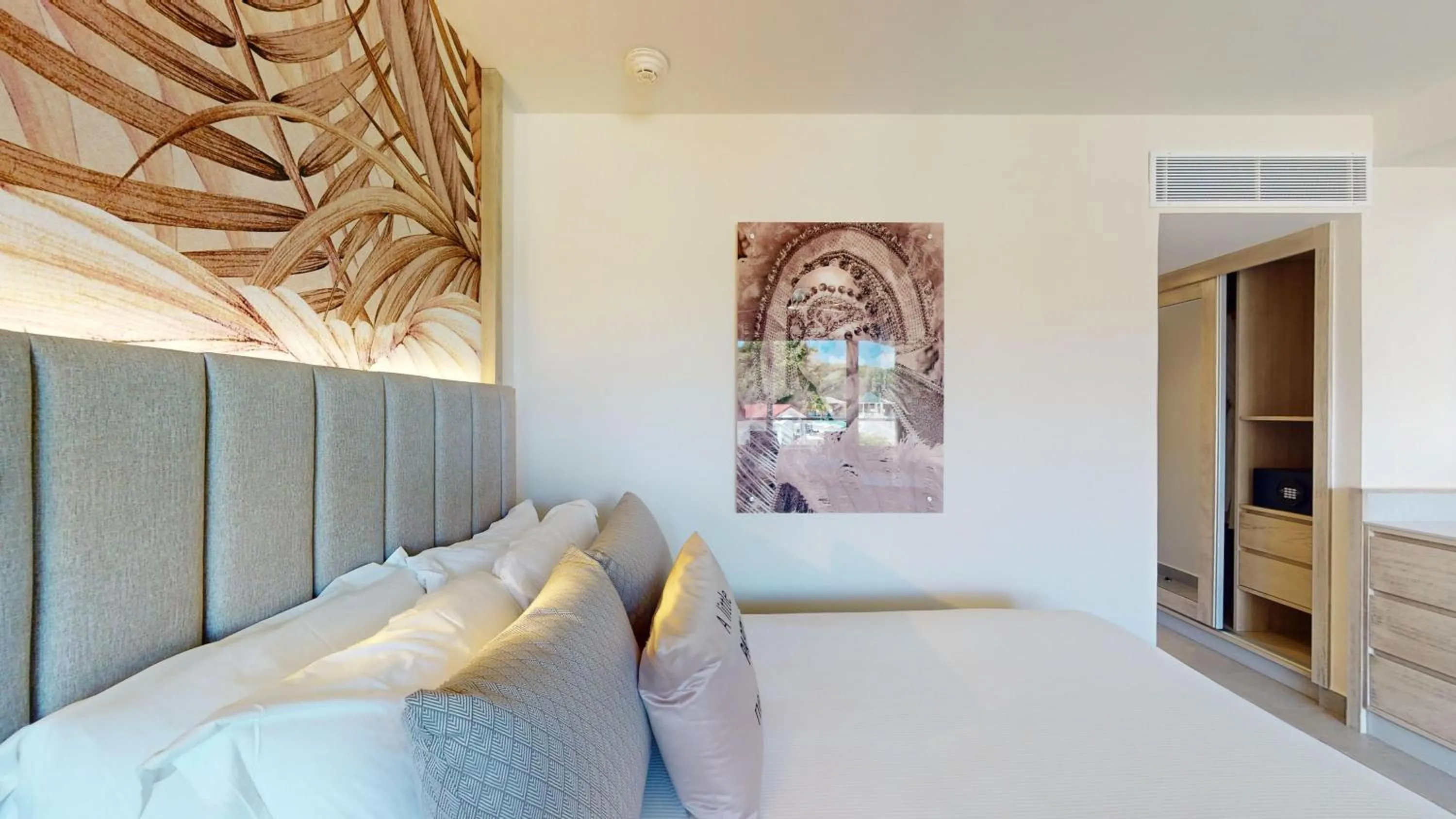 Bedroom, Bed in Royalton CHIC Antigua, An Autograph Collection All-Inclusive Resort - Adults Only