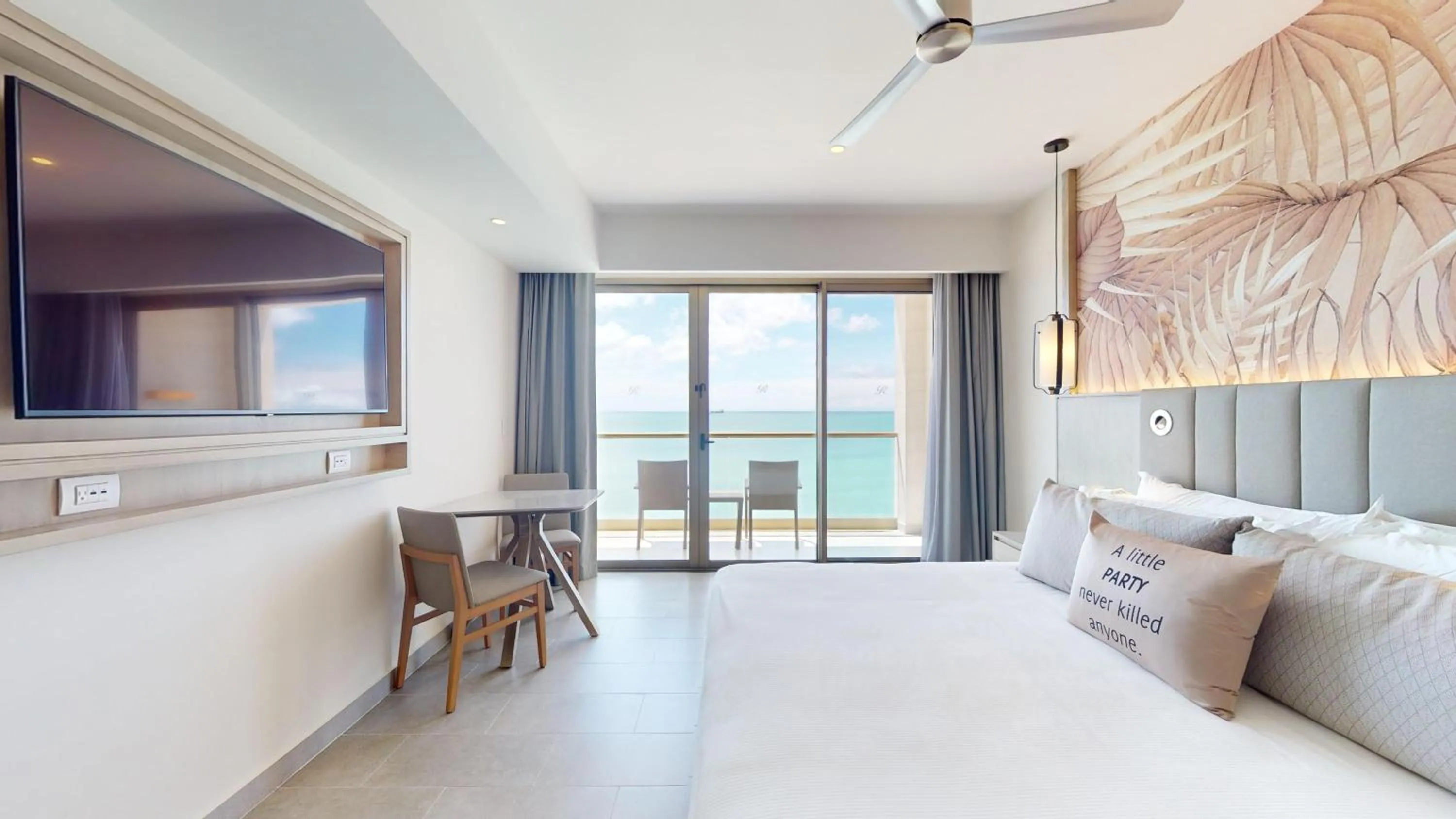 Bed in Royalton CHIC Antigua, An Autograph Collection All-Inclusive Resort - Adults Only