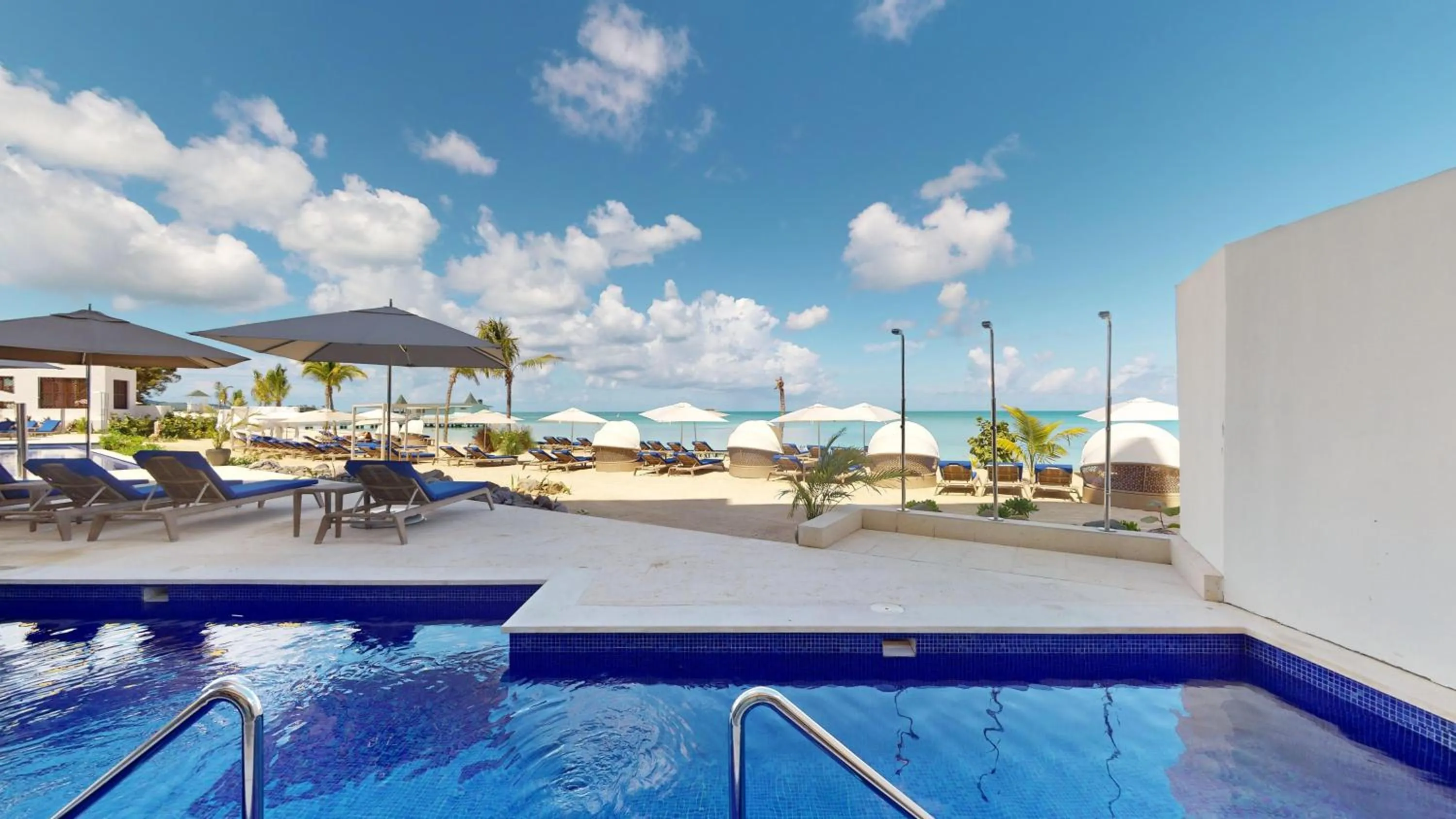 Swimming pool in Royalton CHIC Antigua, An Autograph Collection All-Inclusive Resort - Adults Only