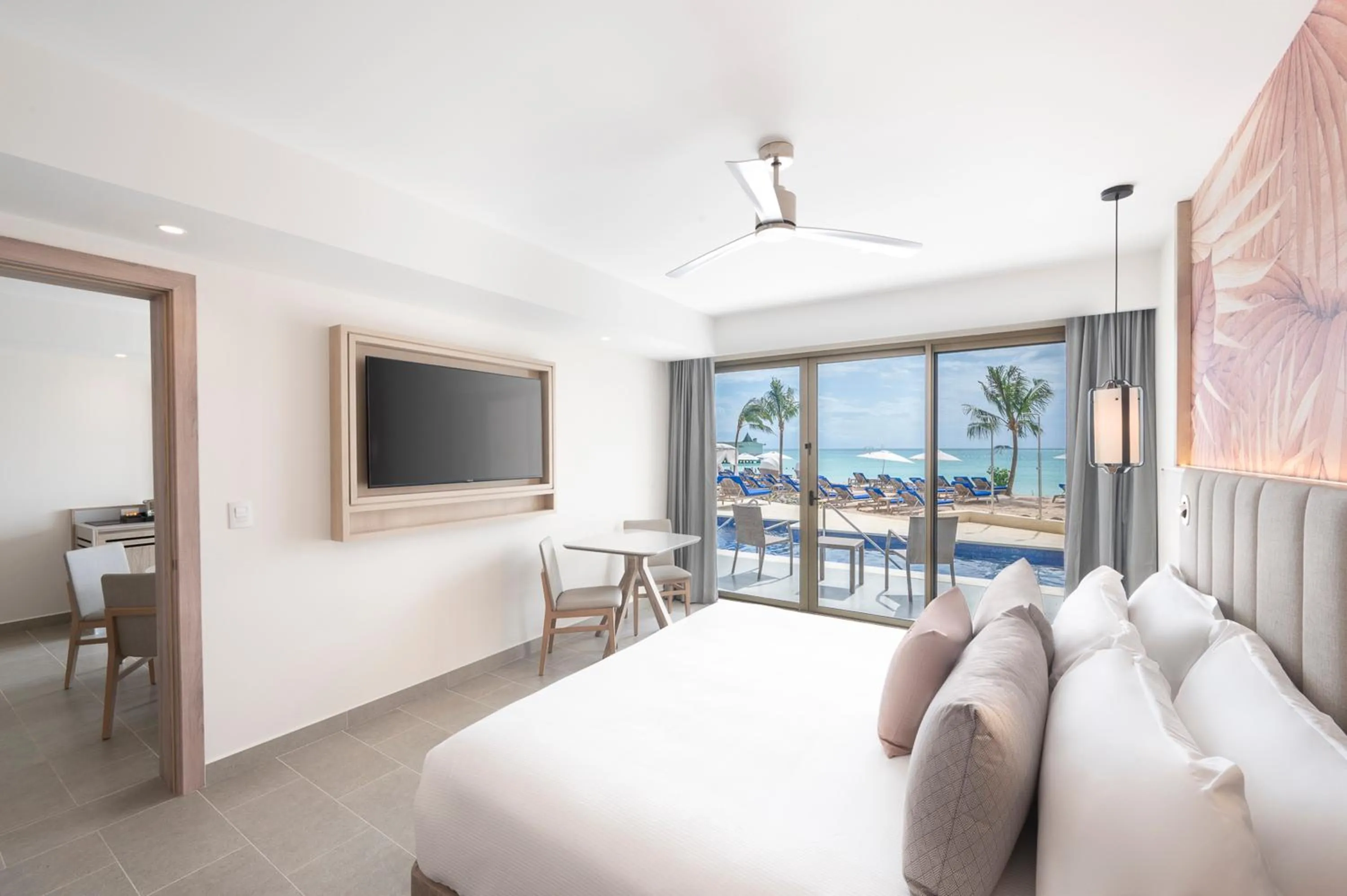 Bed in Royalton CHIC Antigua, An Autograph Collection All-Inclusive Resort - Adults Only