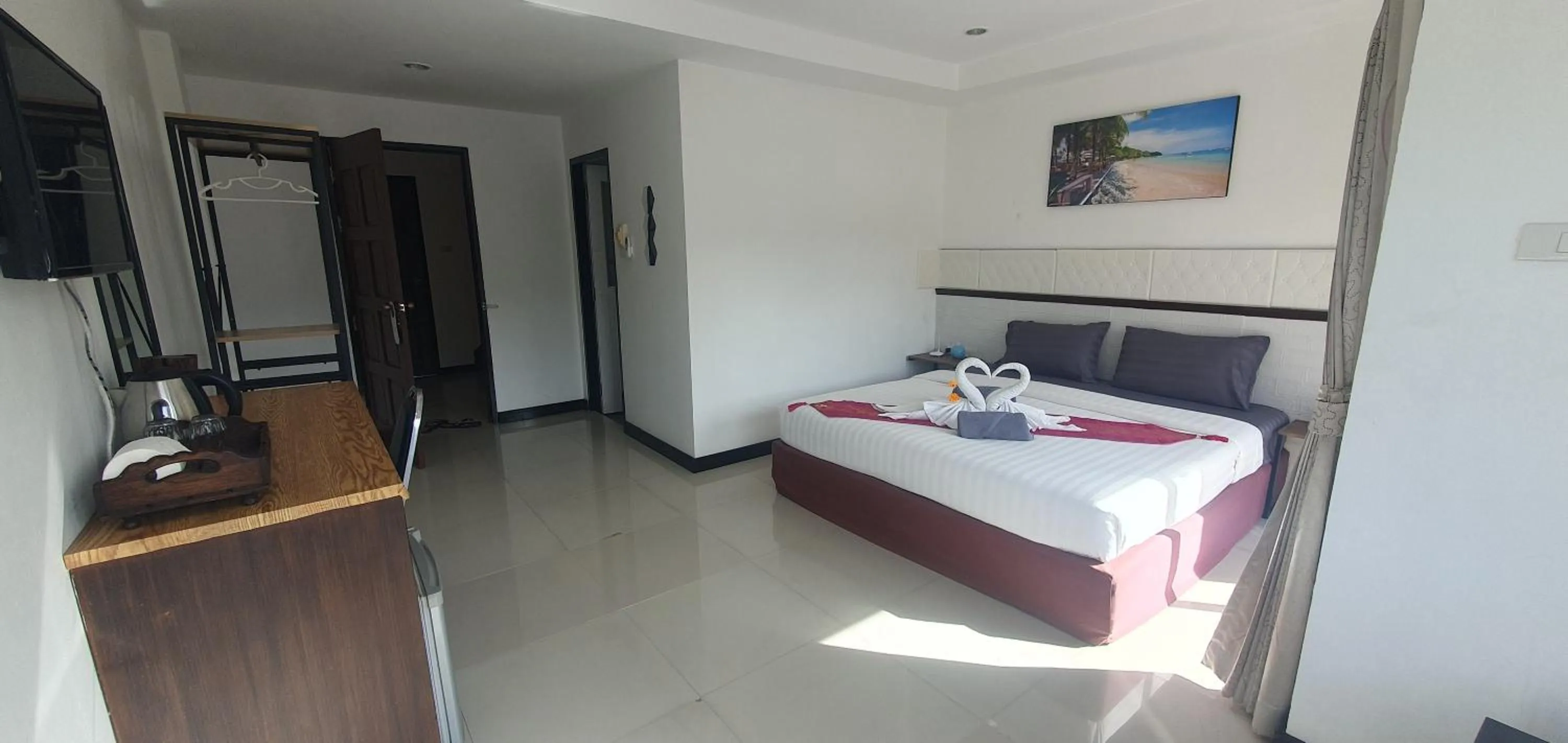 Bedroom, Bed in At Home Hotel