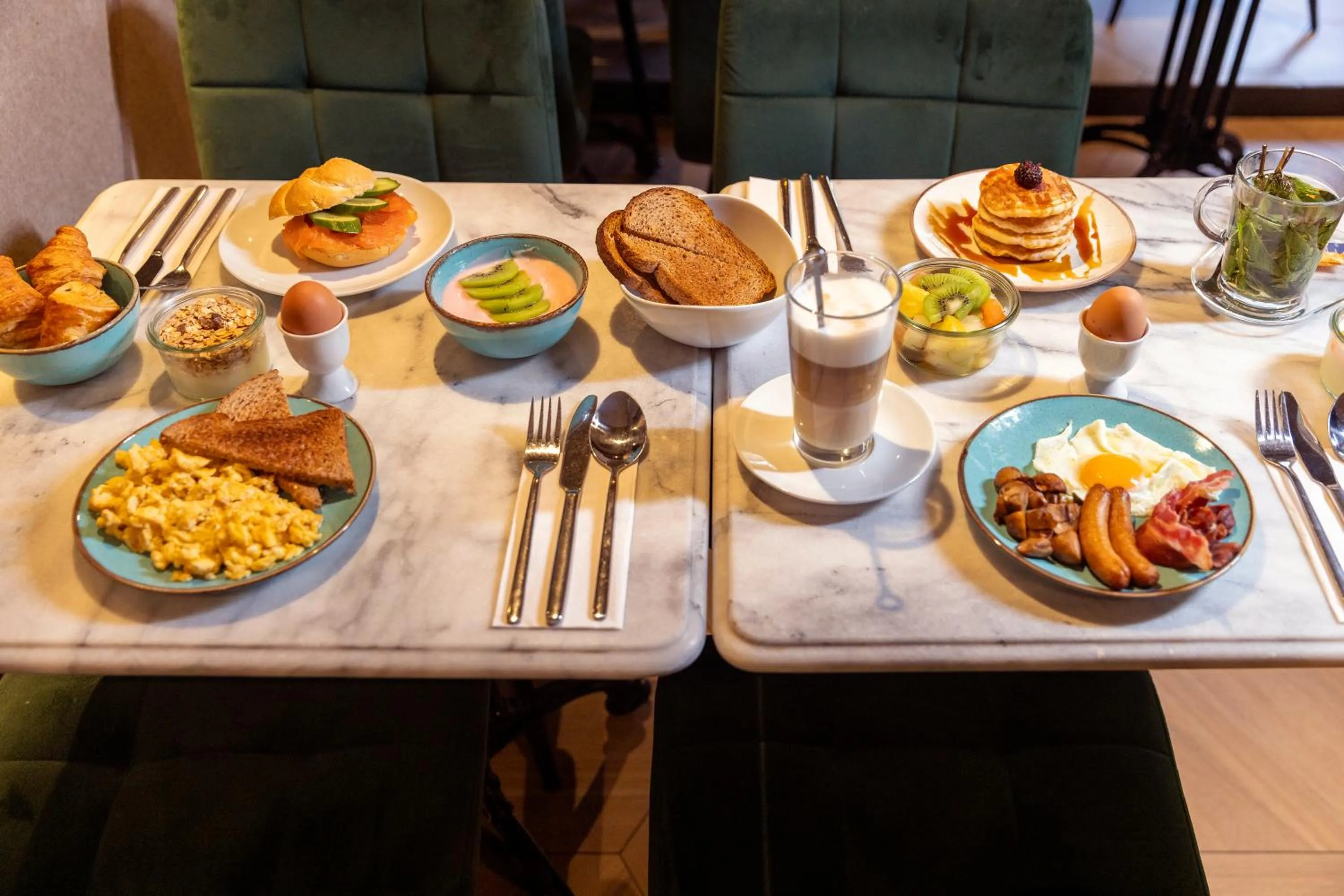 Breakfast in Mister Highland Hotel