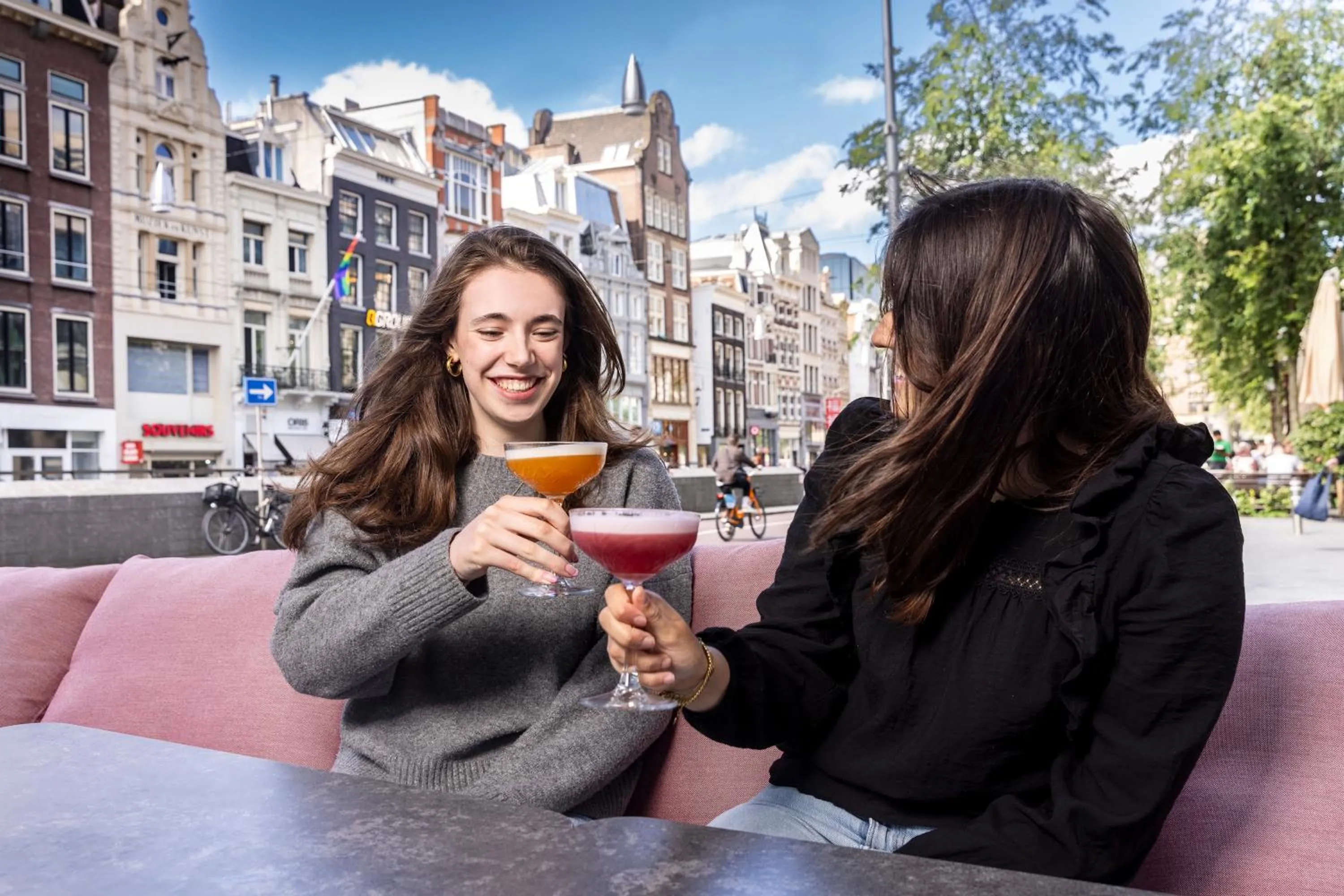 Food and drinks in Mister Highland Hotel