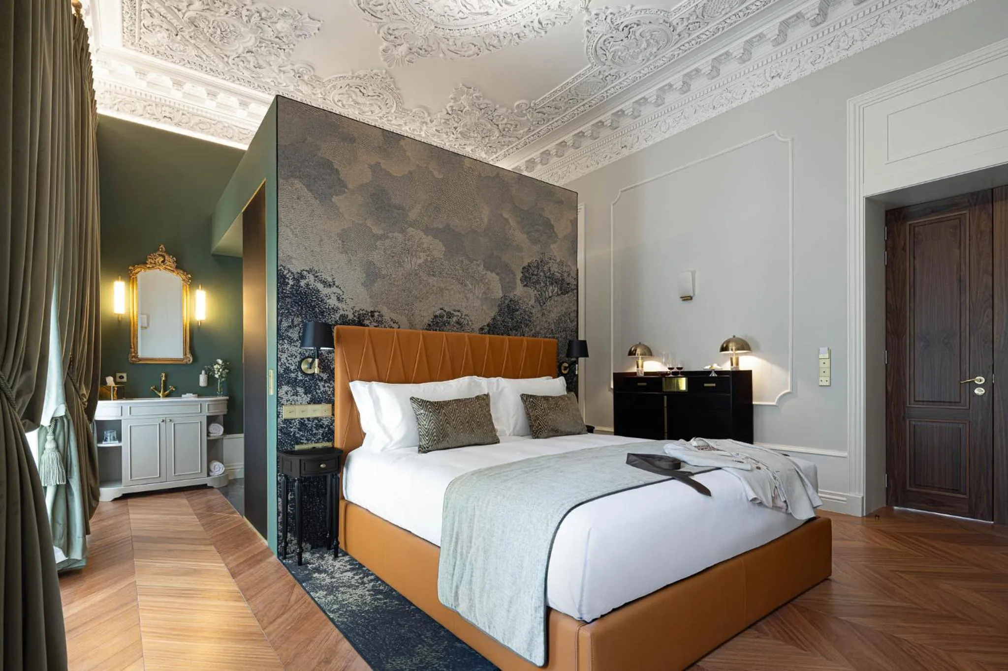 Bedroom, Bed in MS Collection Aveiro - Palacete Valdemouro