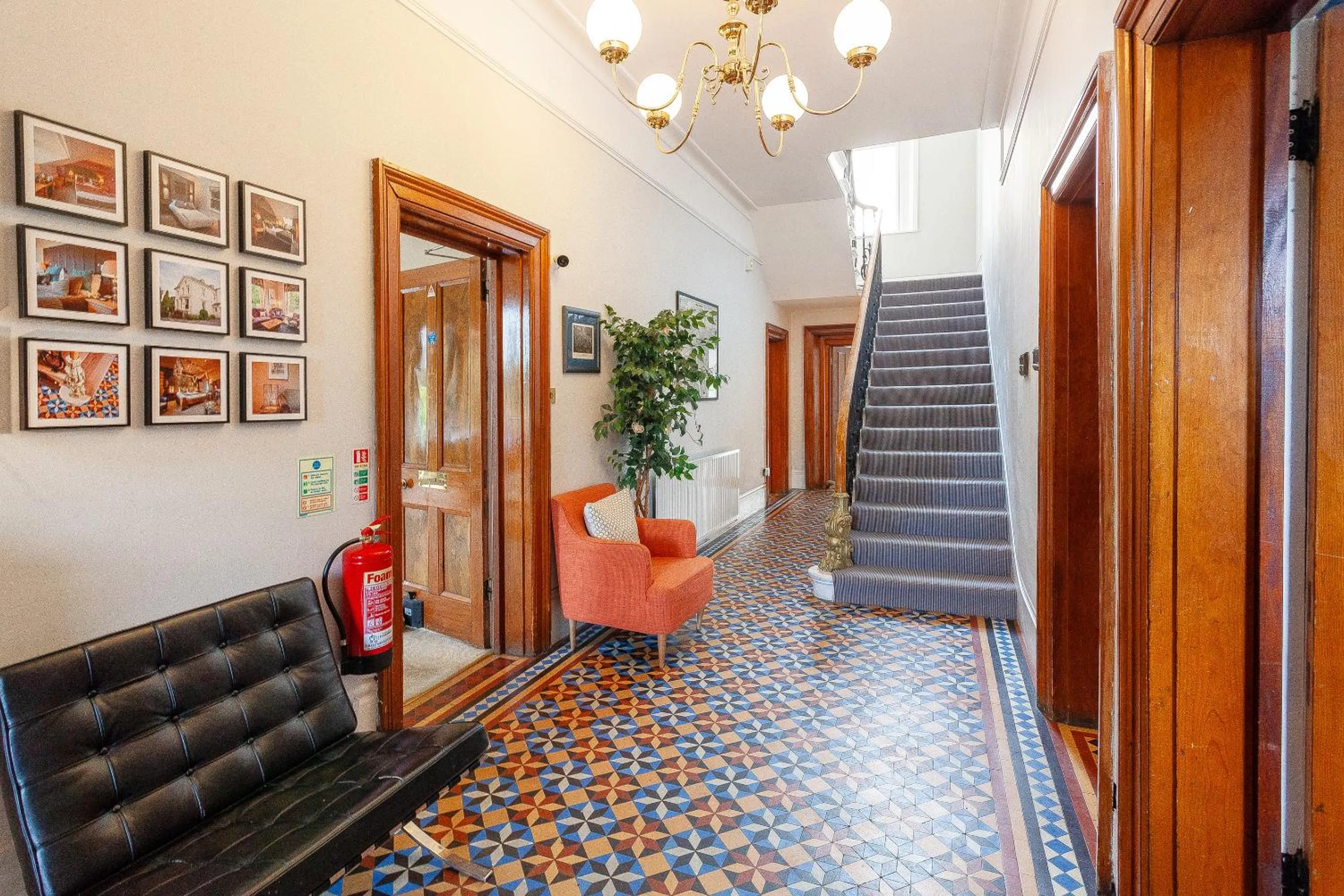 Facade/entrance in Beaumont House